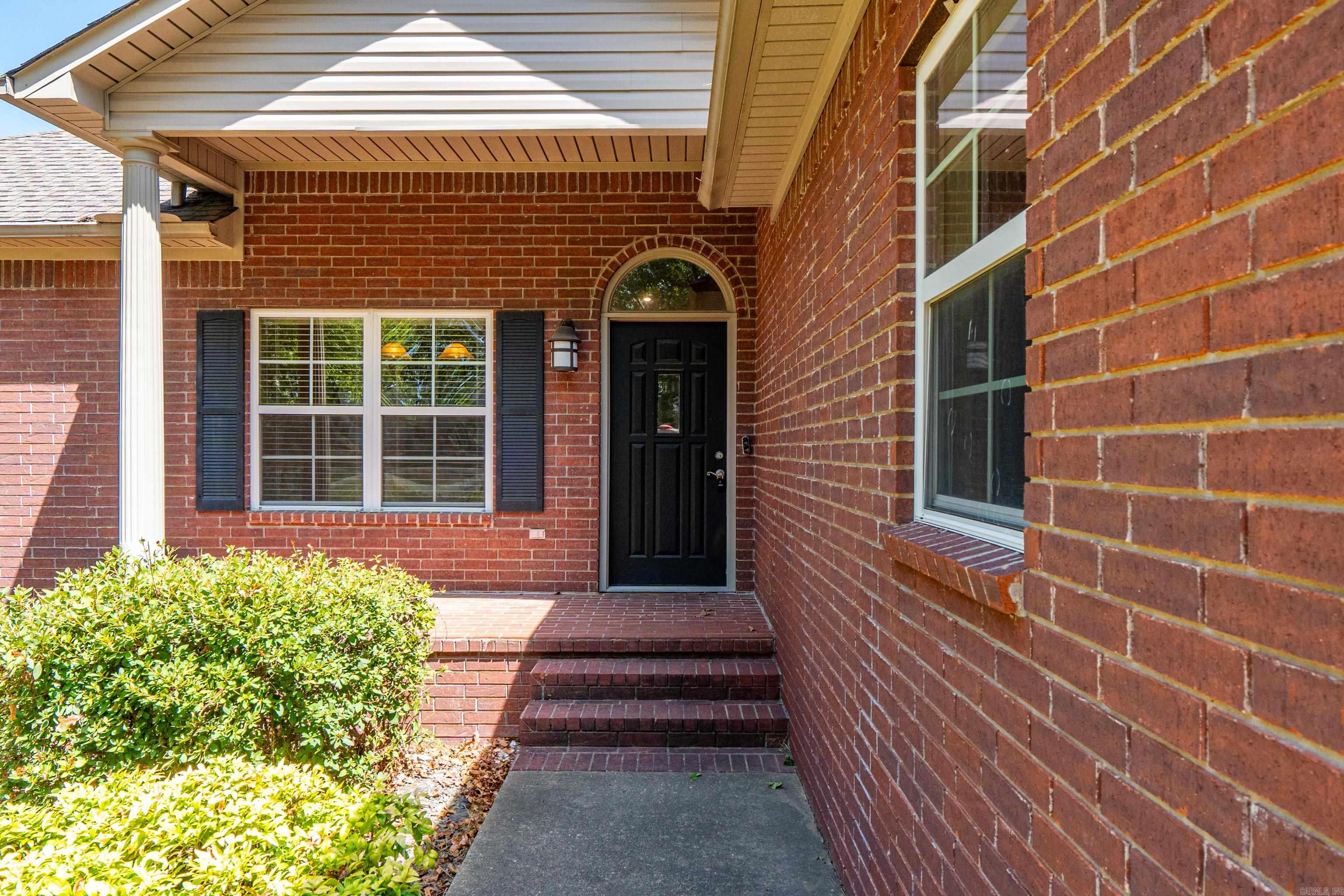 122 Grand Ridge Hot Springs, AR 71901
