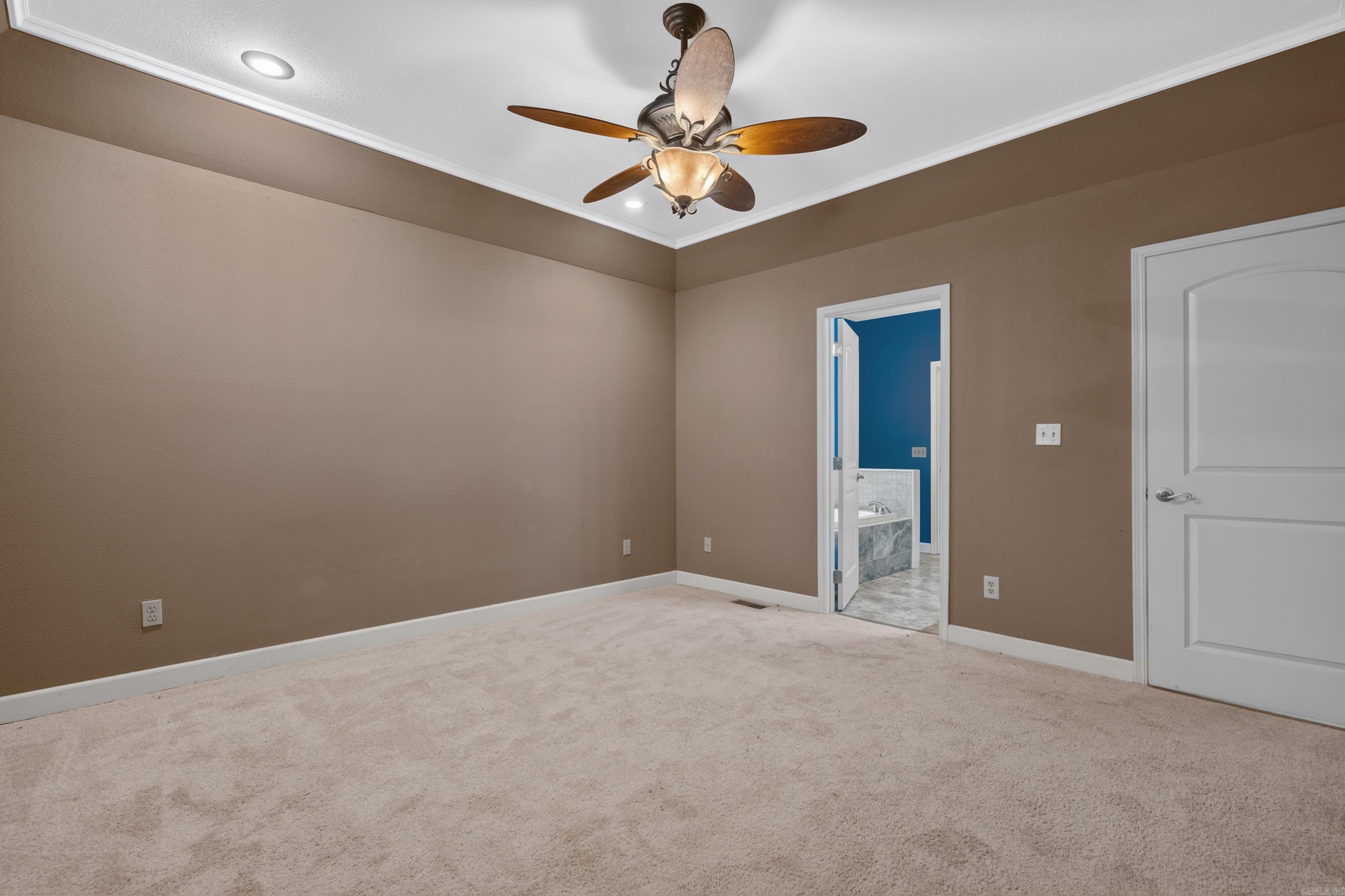 122 Grand Ridge Hot Springs, AR 71901