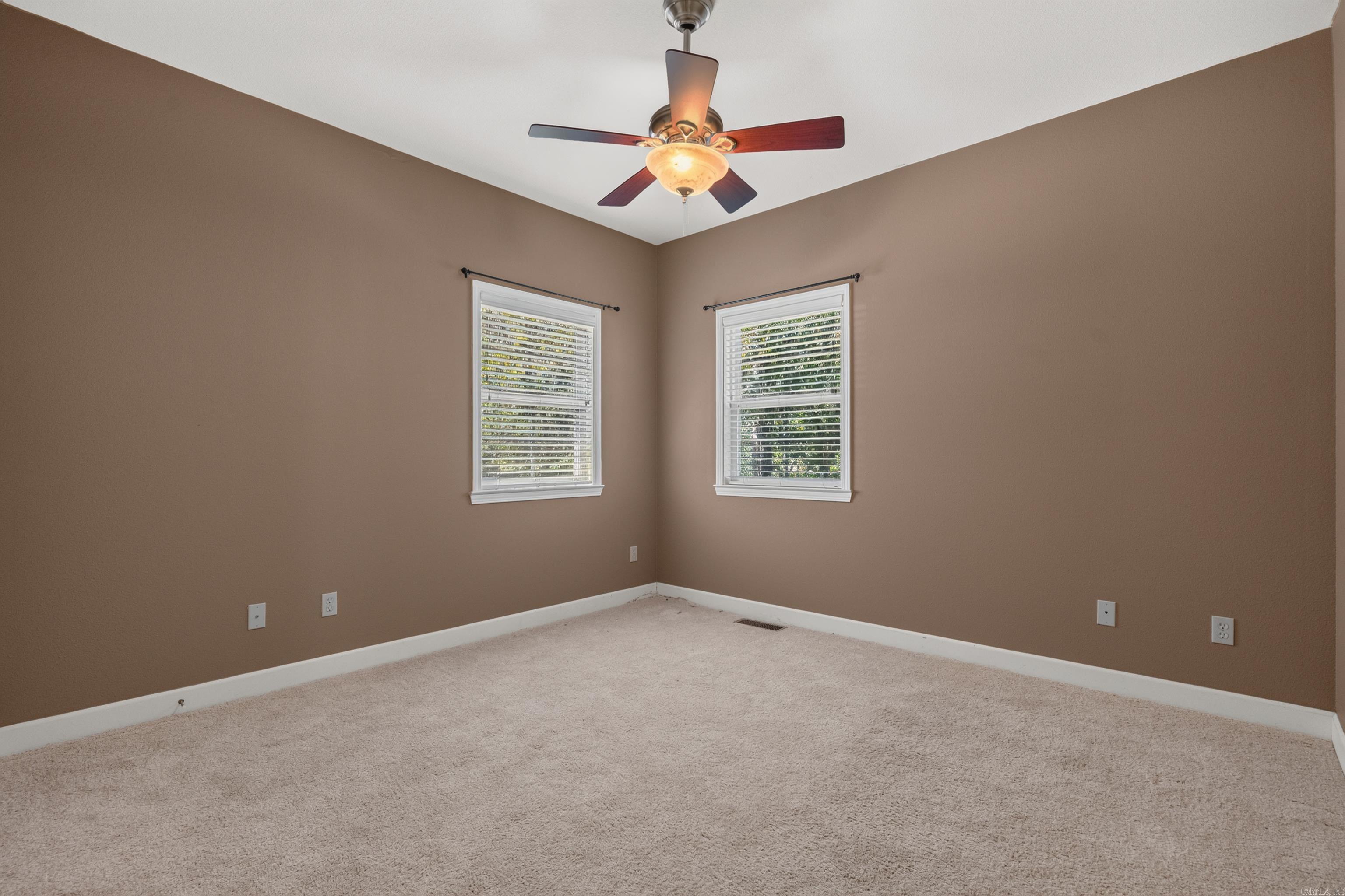 122 Grand Ridge Hot Springs, AR 71901