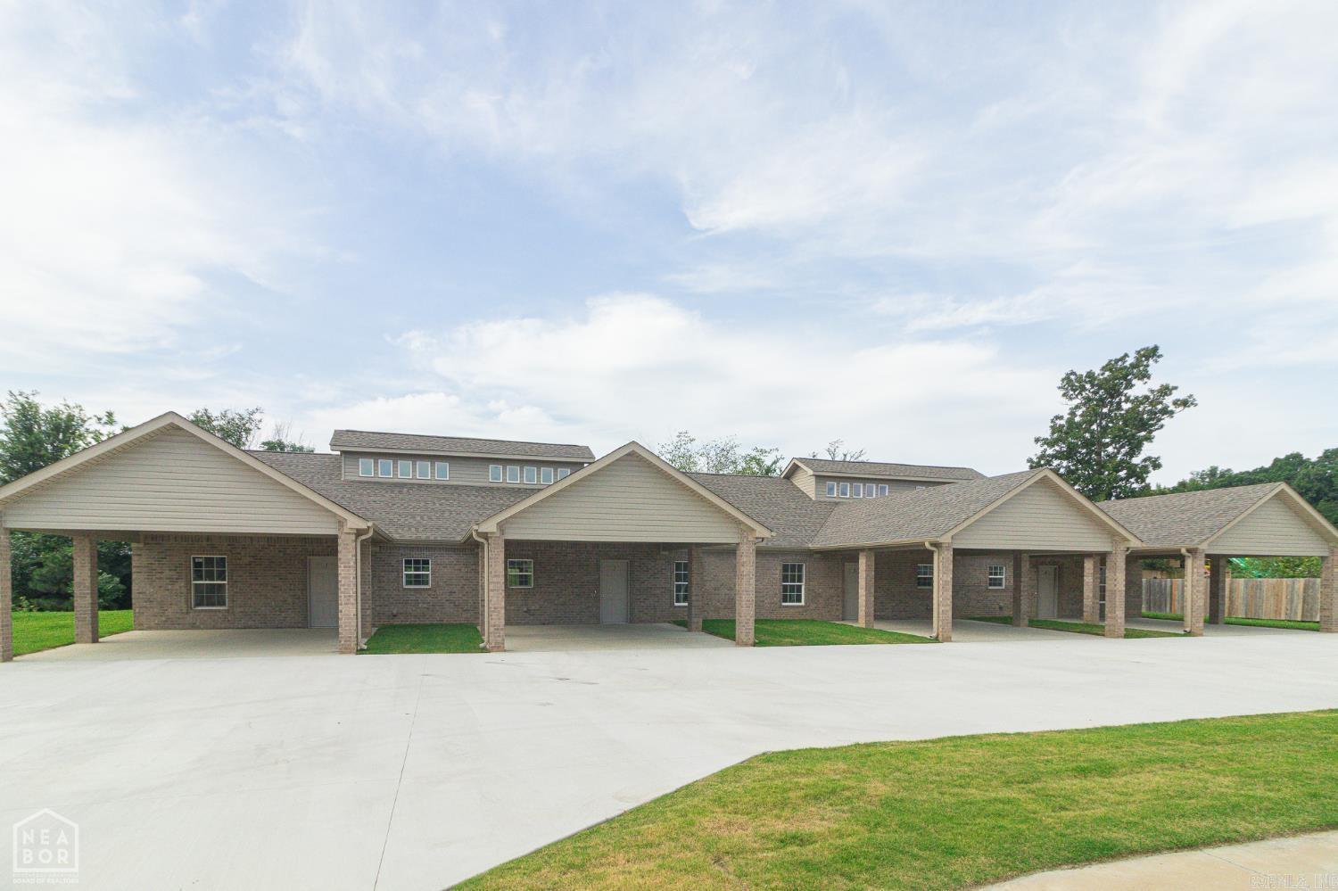 3021  Olivia Unit 2 Jonesboro, AR