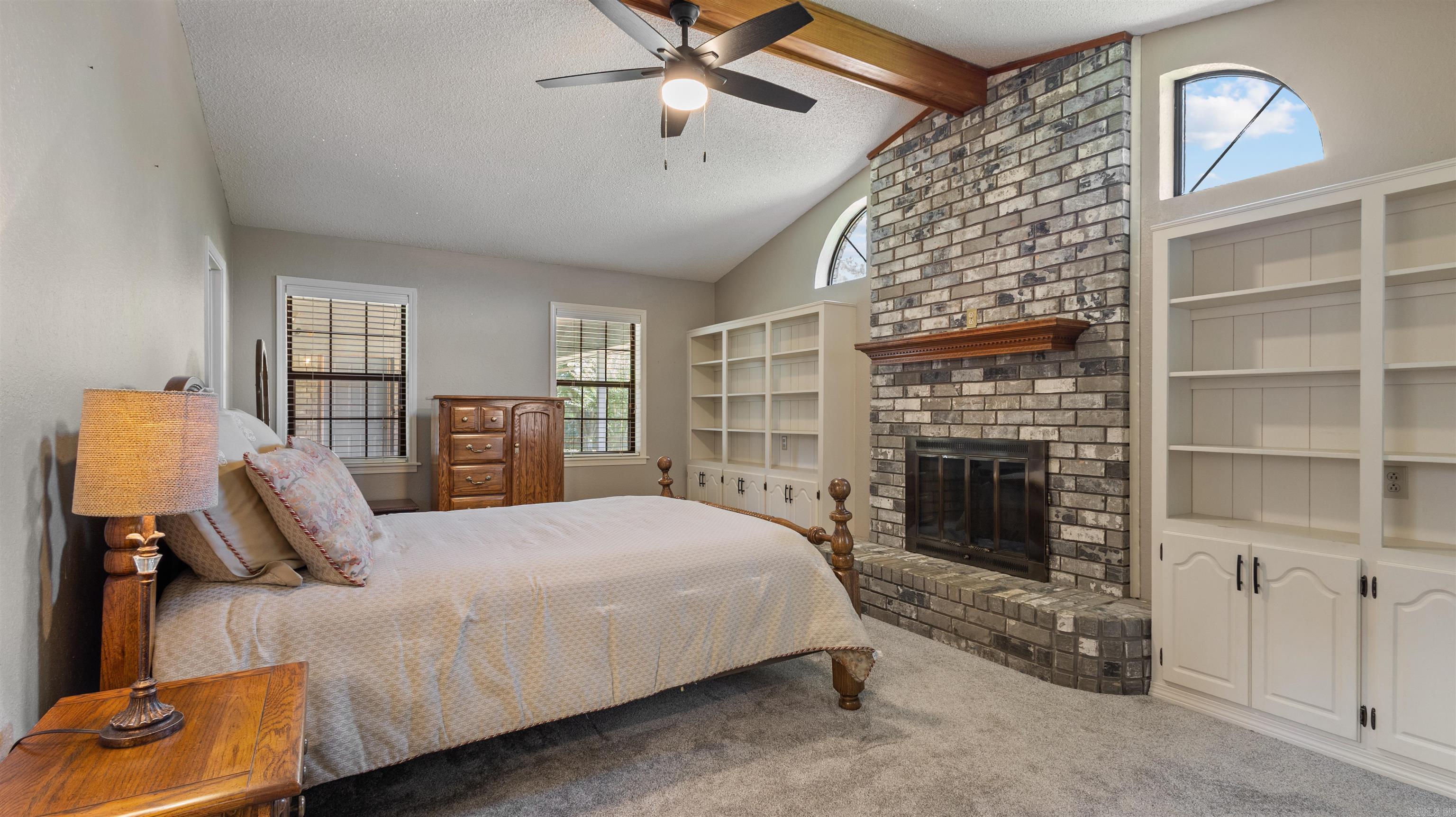 1070 CR 3772 Queen City, TX 75503