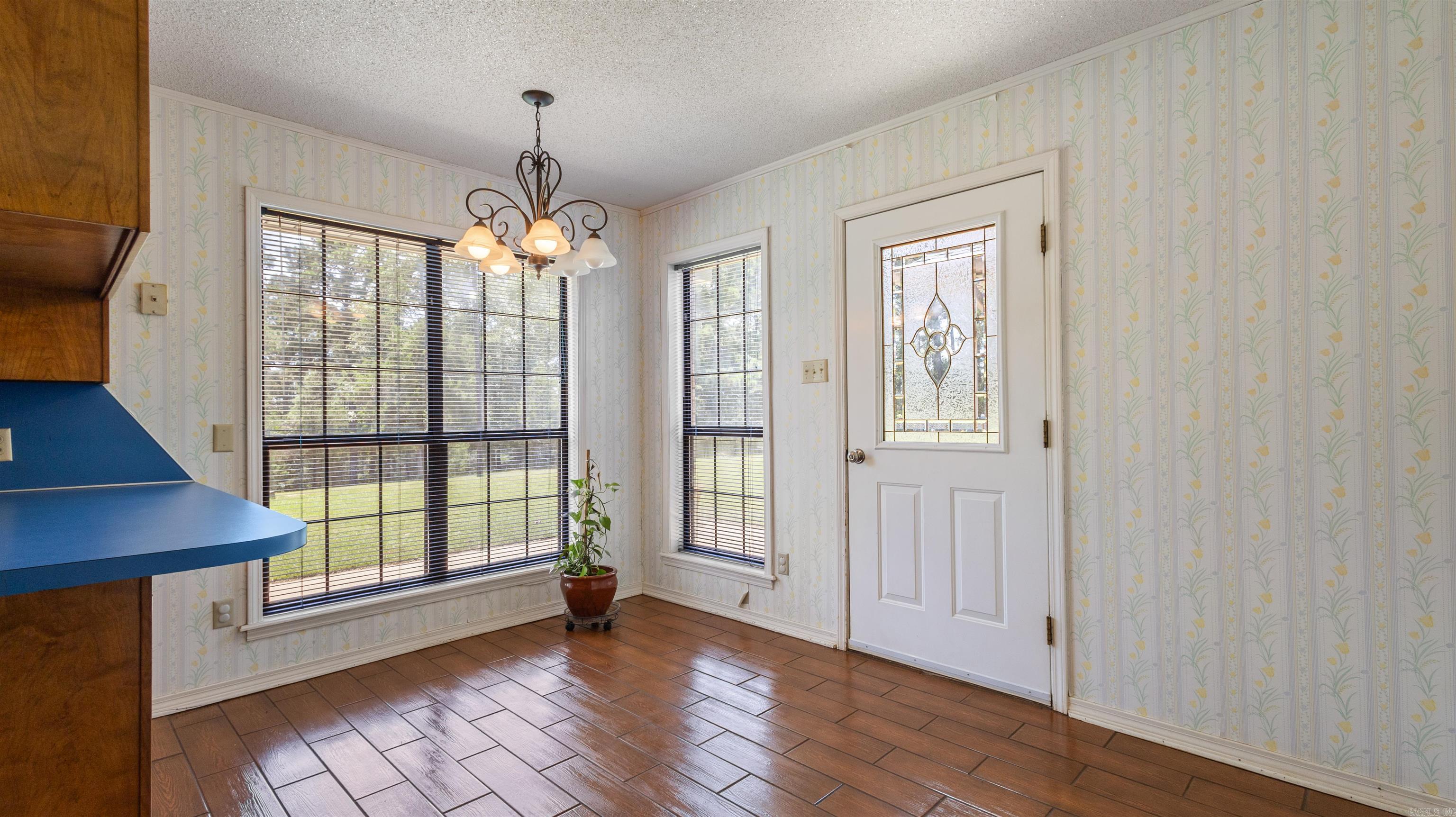 1070 CR 3772 Queen City, TX 75503