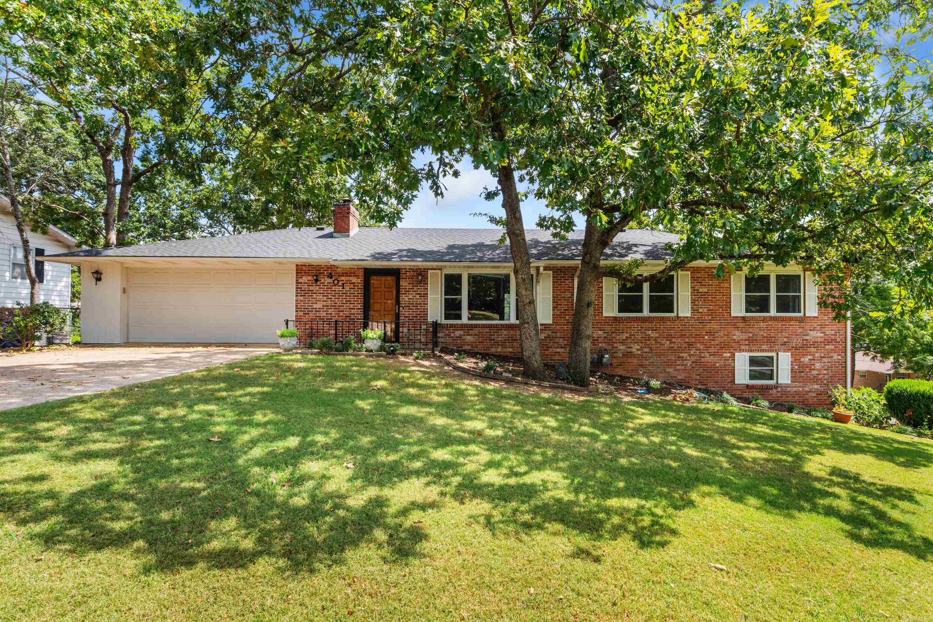 401 Westwood Drive
