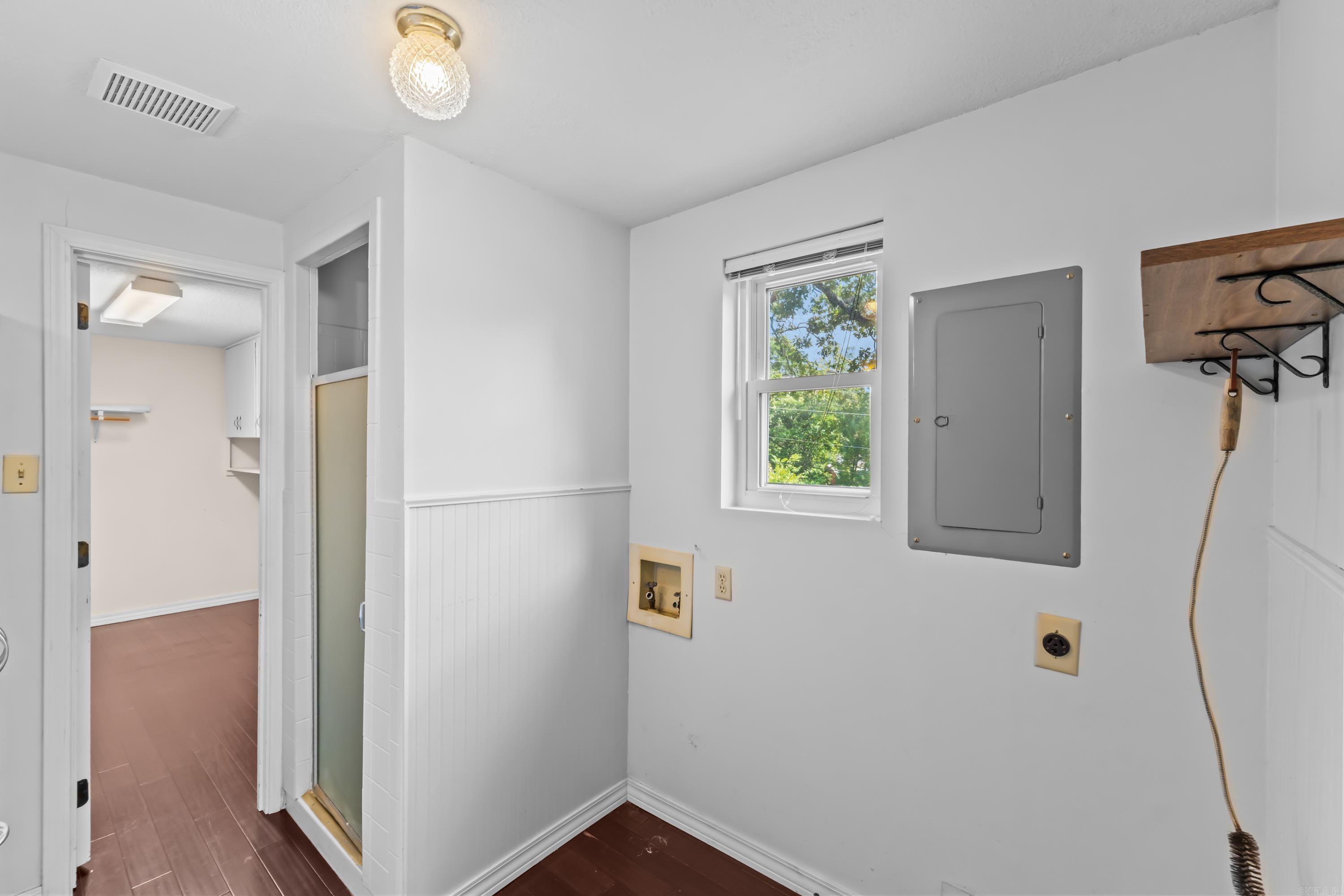 401 Westwood Drive