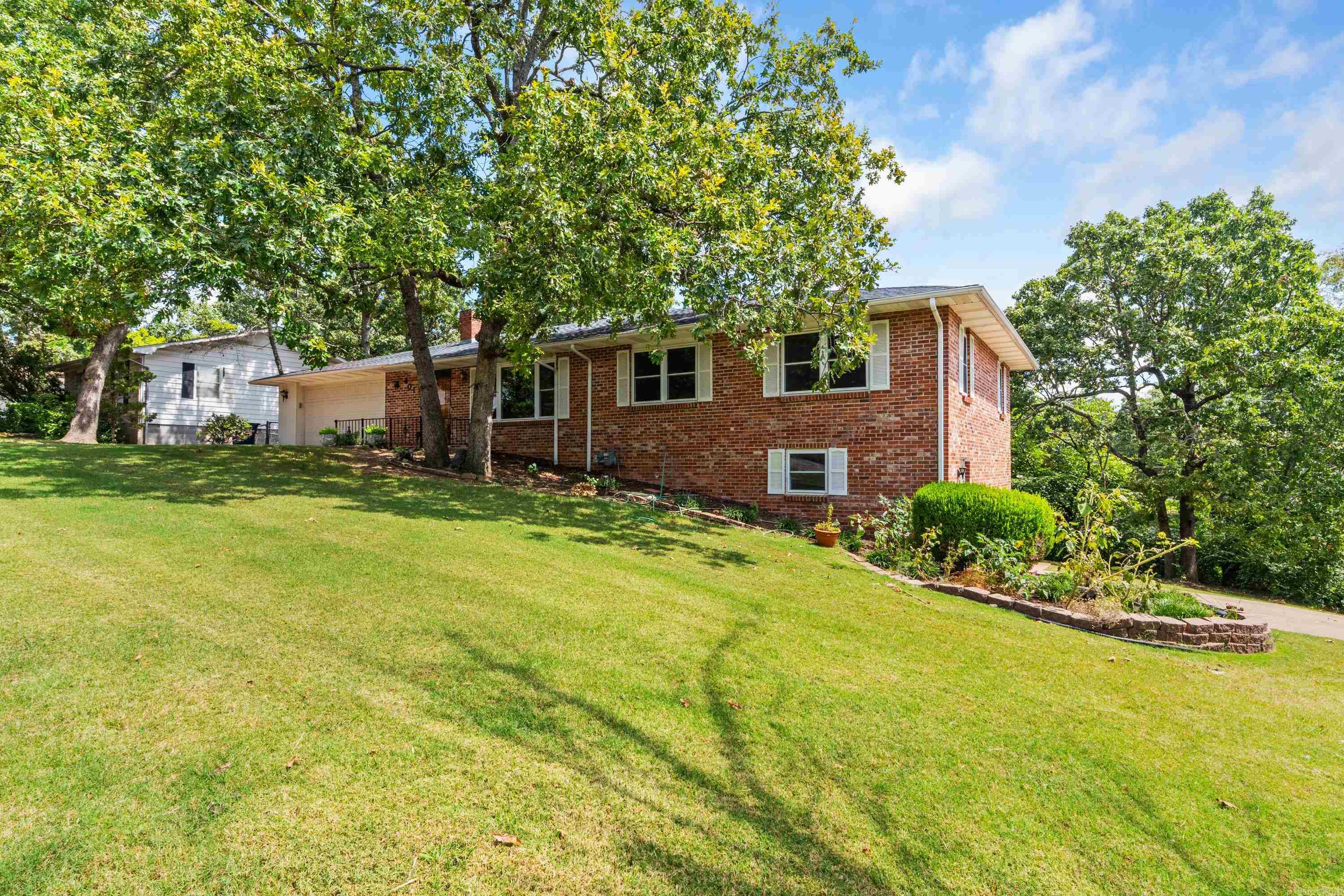 401 Westwood Drive