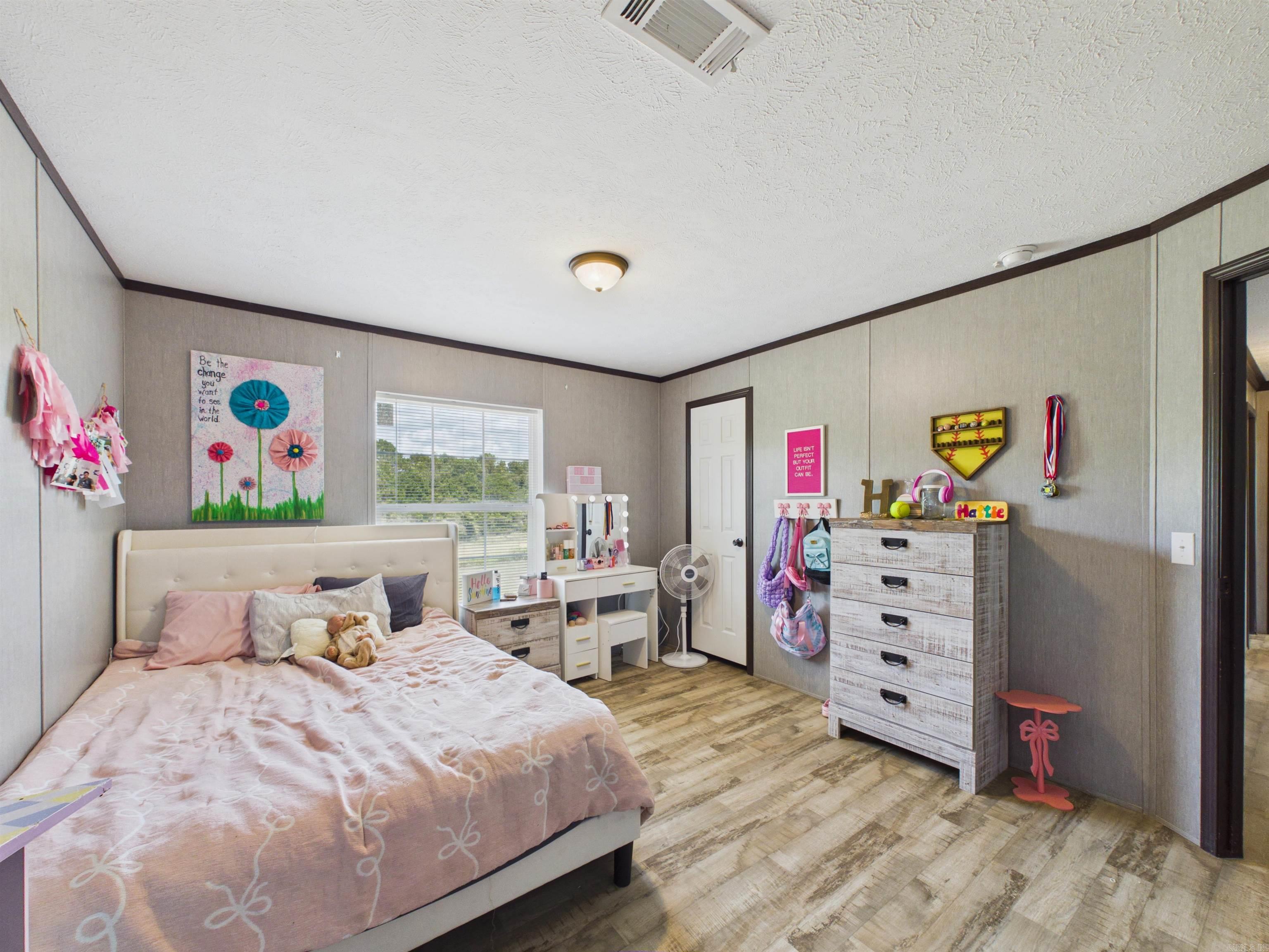 56 Peter Martin Hill Rd Cave City, AR 72521
