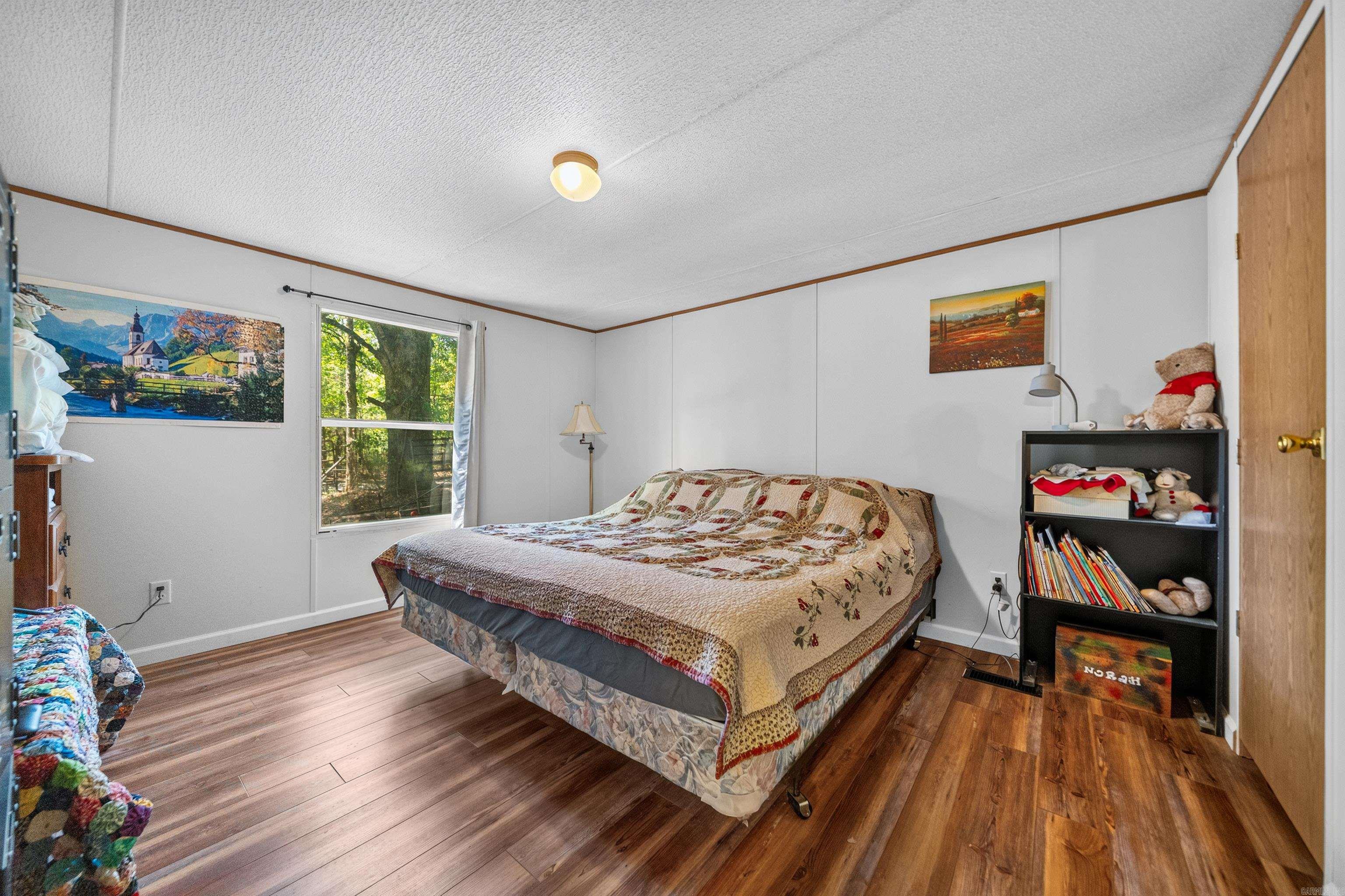128 & 130 Benny Burrow  Norman, AR