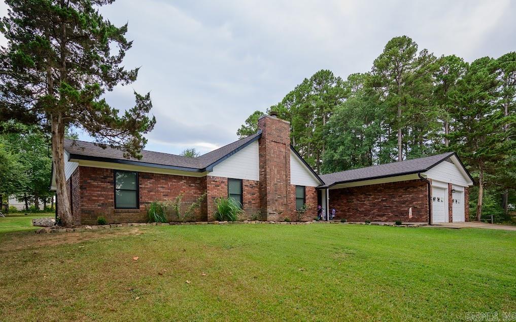 101 Sherwood Forest Drive Mena, AR 71953