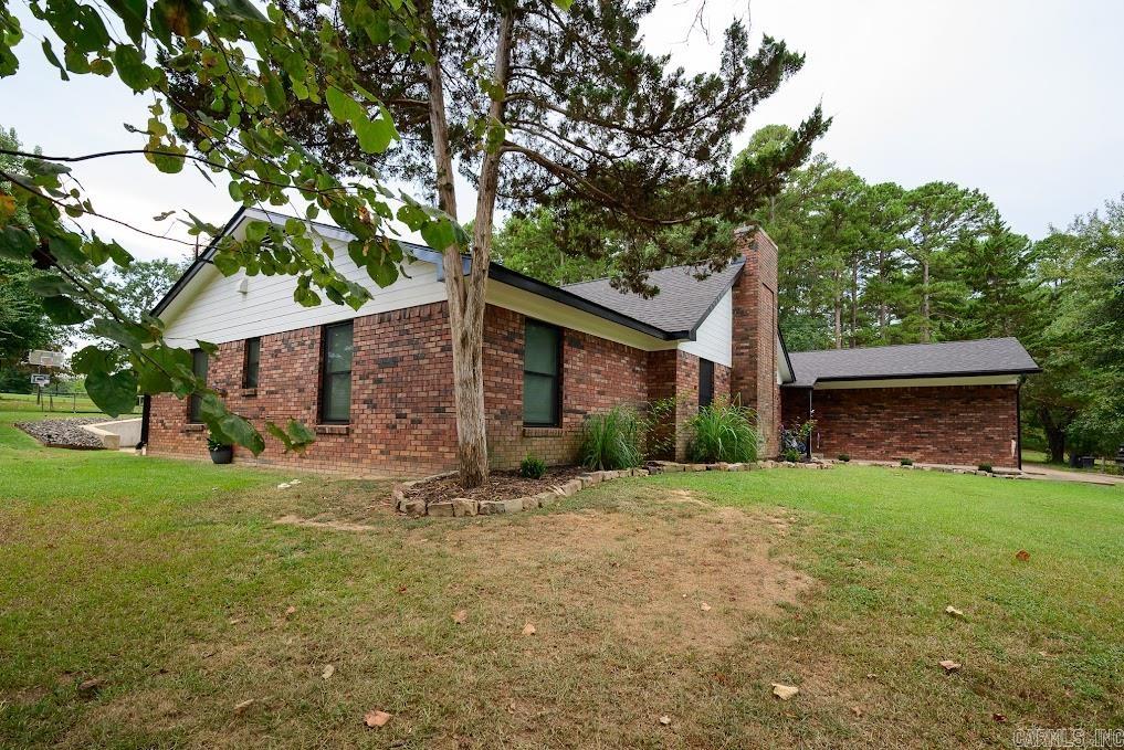 101 Sherwood Forest Drive Mena, AR 71953