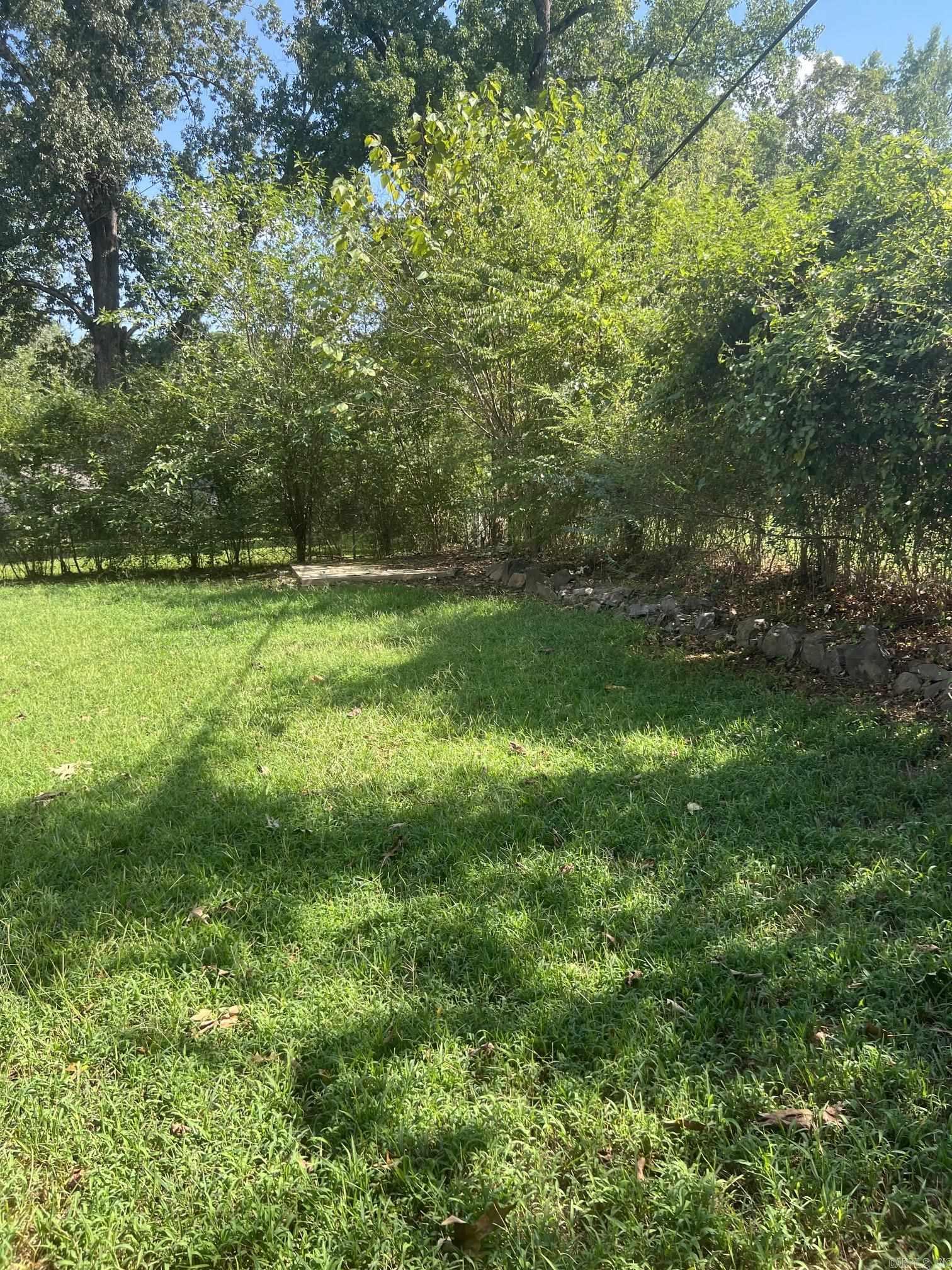 912 Edgehill Dr  Benton, AR