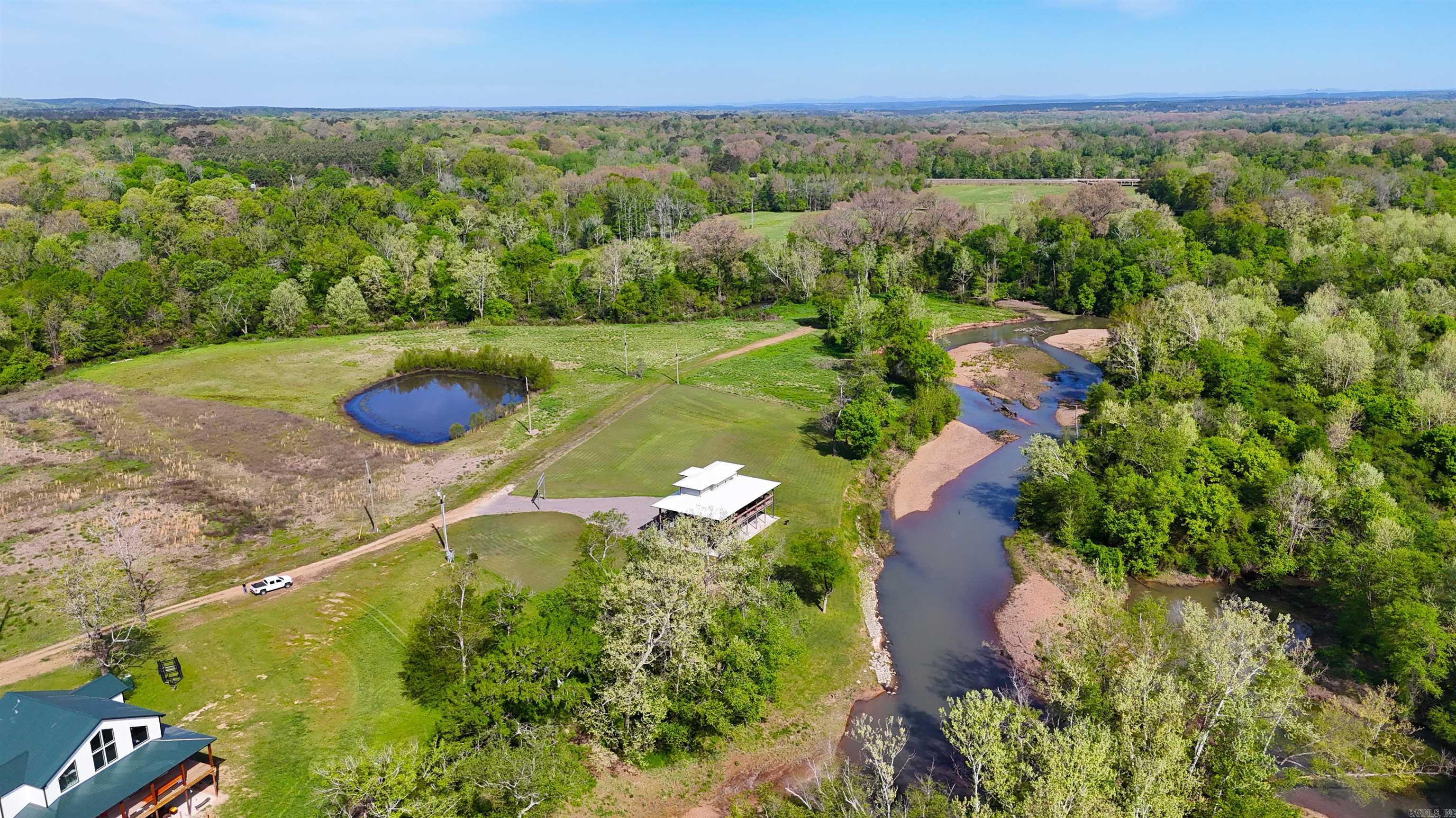 #8 Brian Drive Nashville, AR 71852