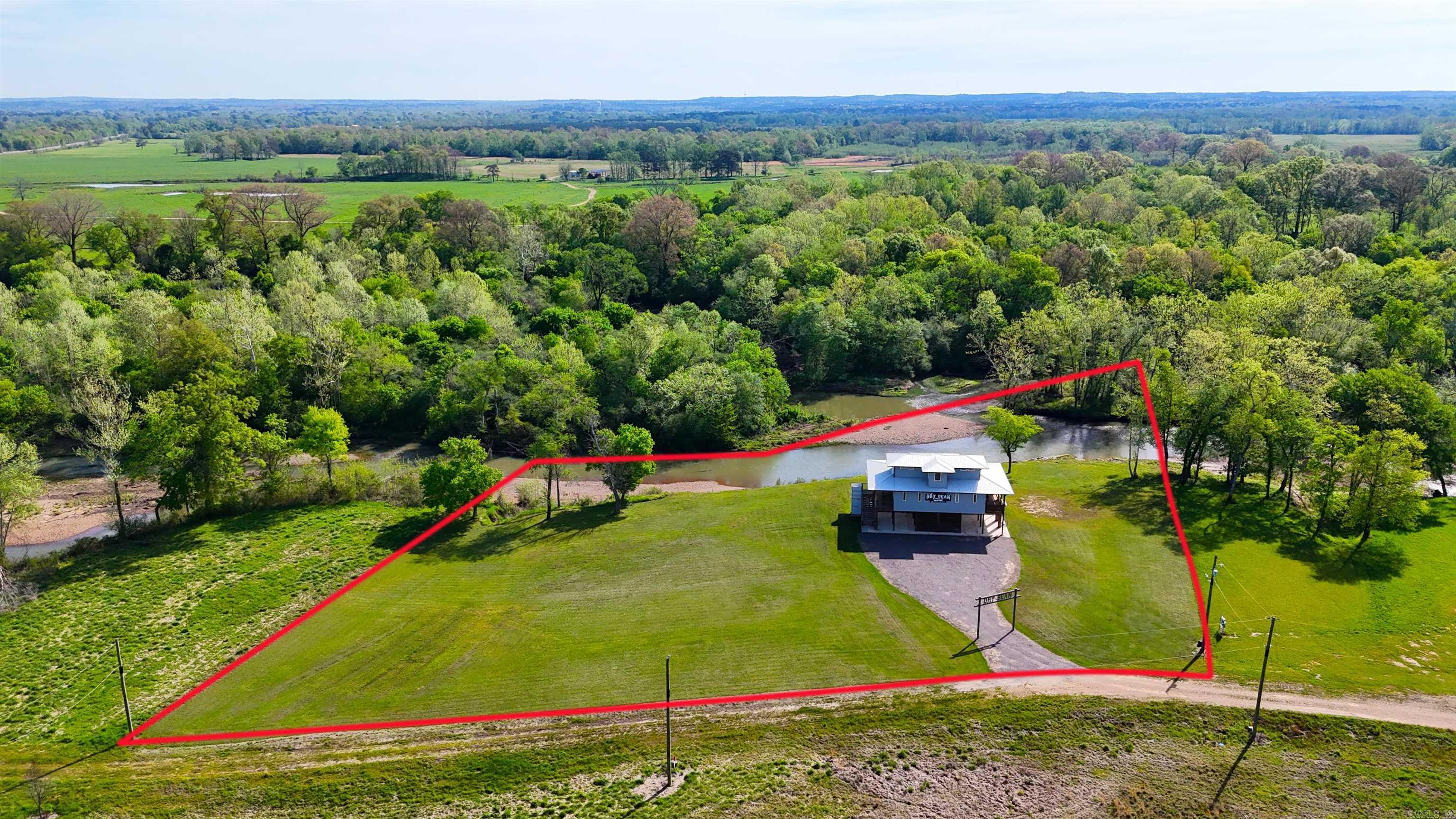 #8 Brian Drive Nashville, AR 71852