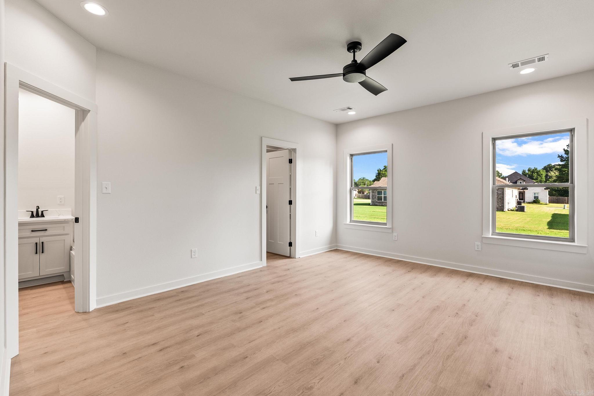 34 Wedgewood Dr  Greenbrier, AR
