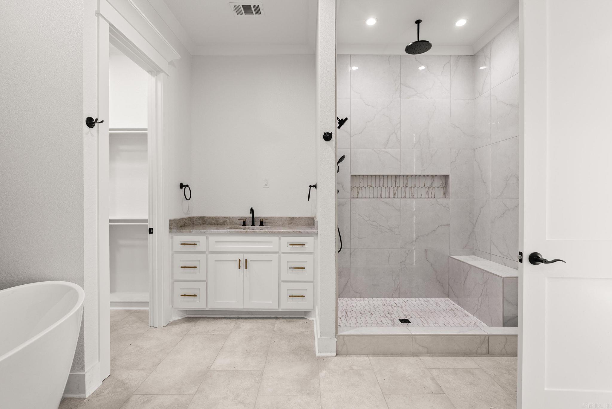 120 Highland Dr Greenbrier, AR 72058