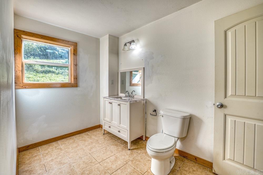 3036 NC 4830 Mount Judea, AR 72655