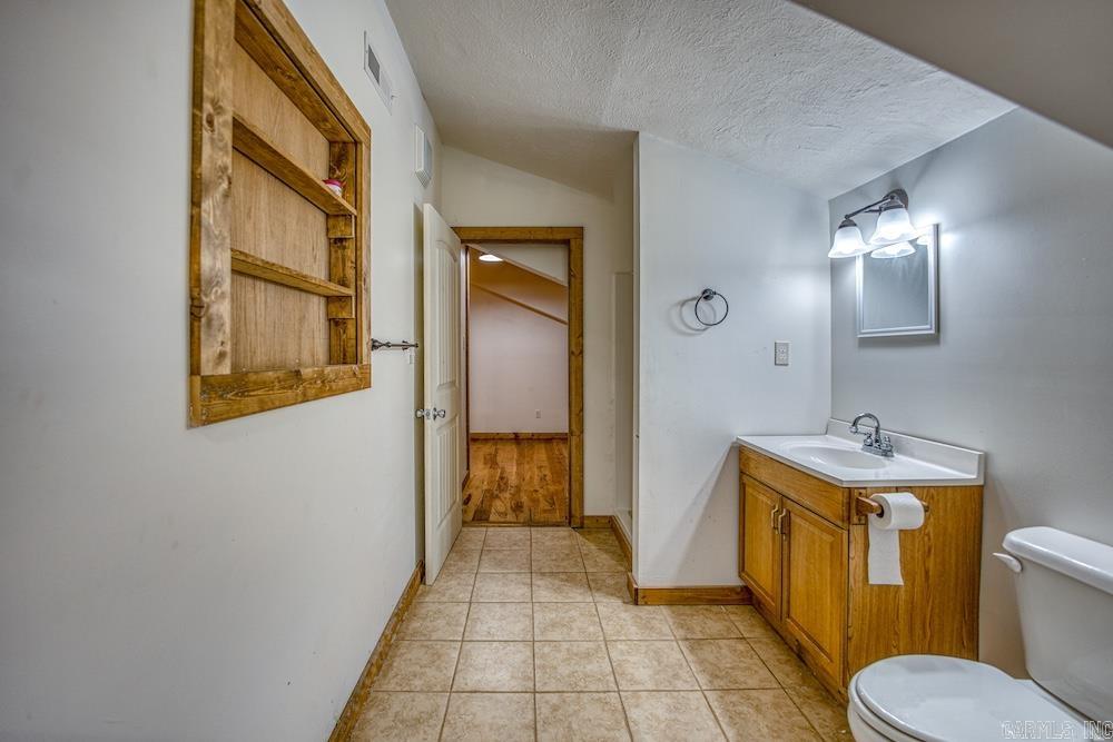 3036 NC 4830 Mount Judea, AR 72655