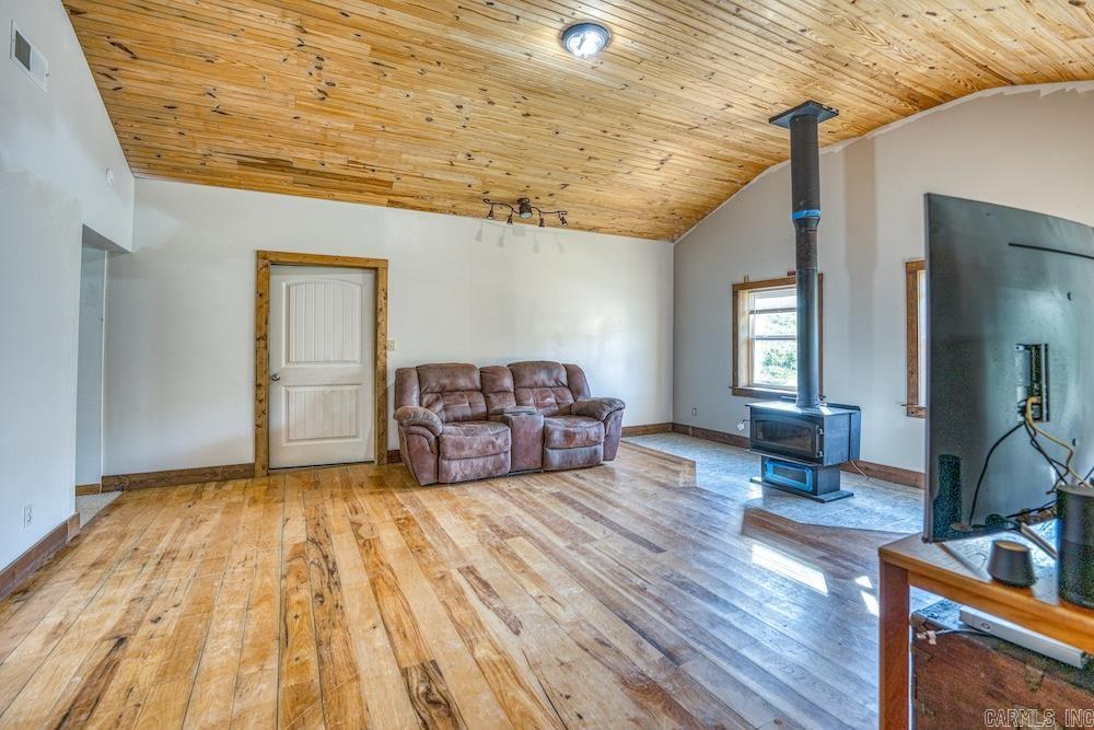 3036 NC 4830 Mount Judea, AR 72655