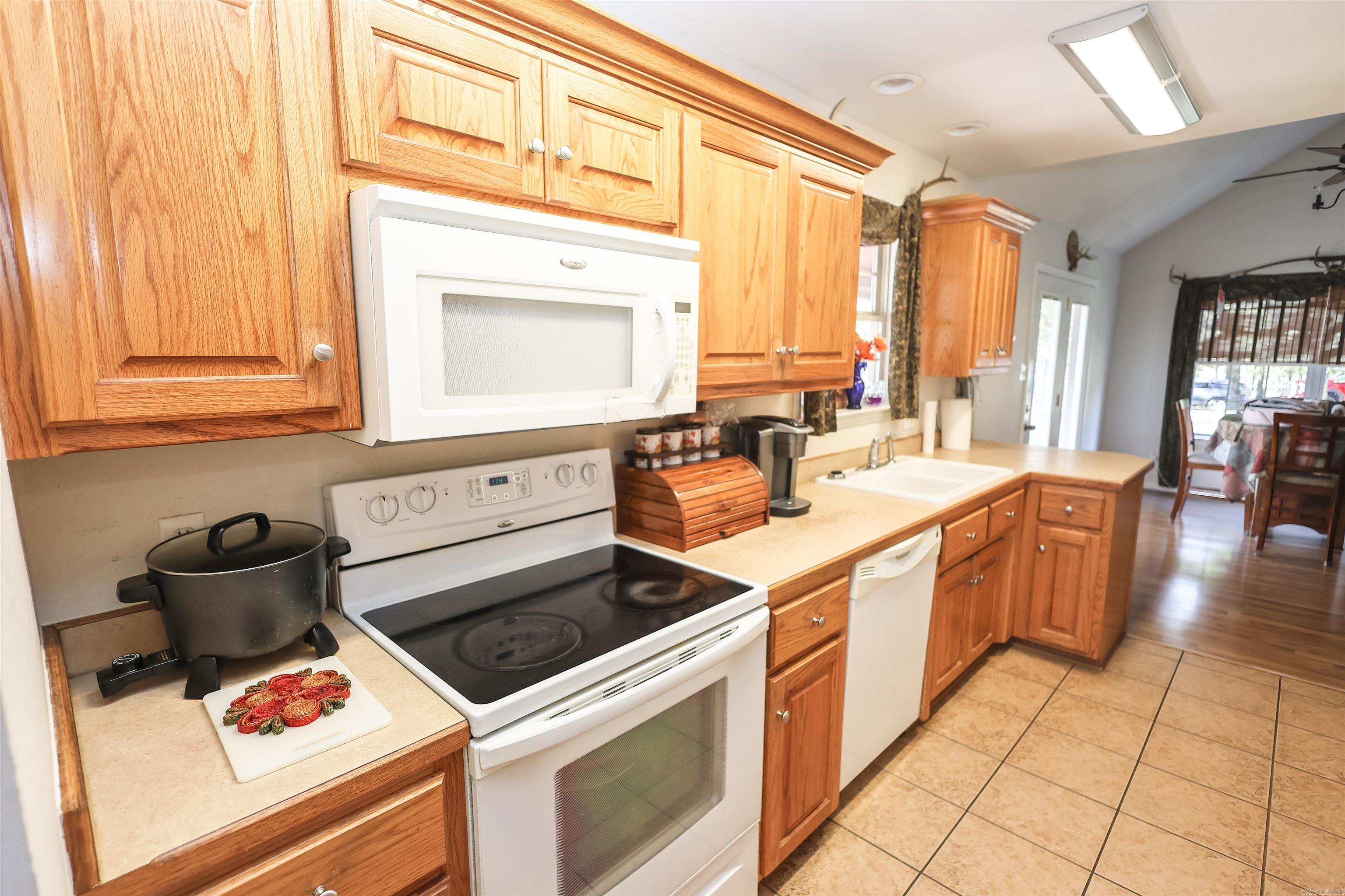 125 Clinton  Donaldson, AR