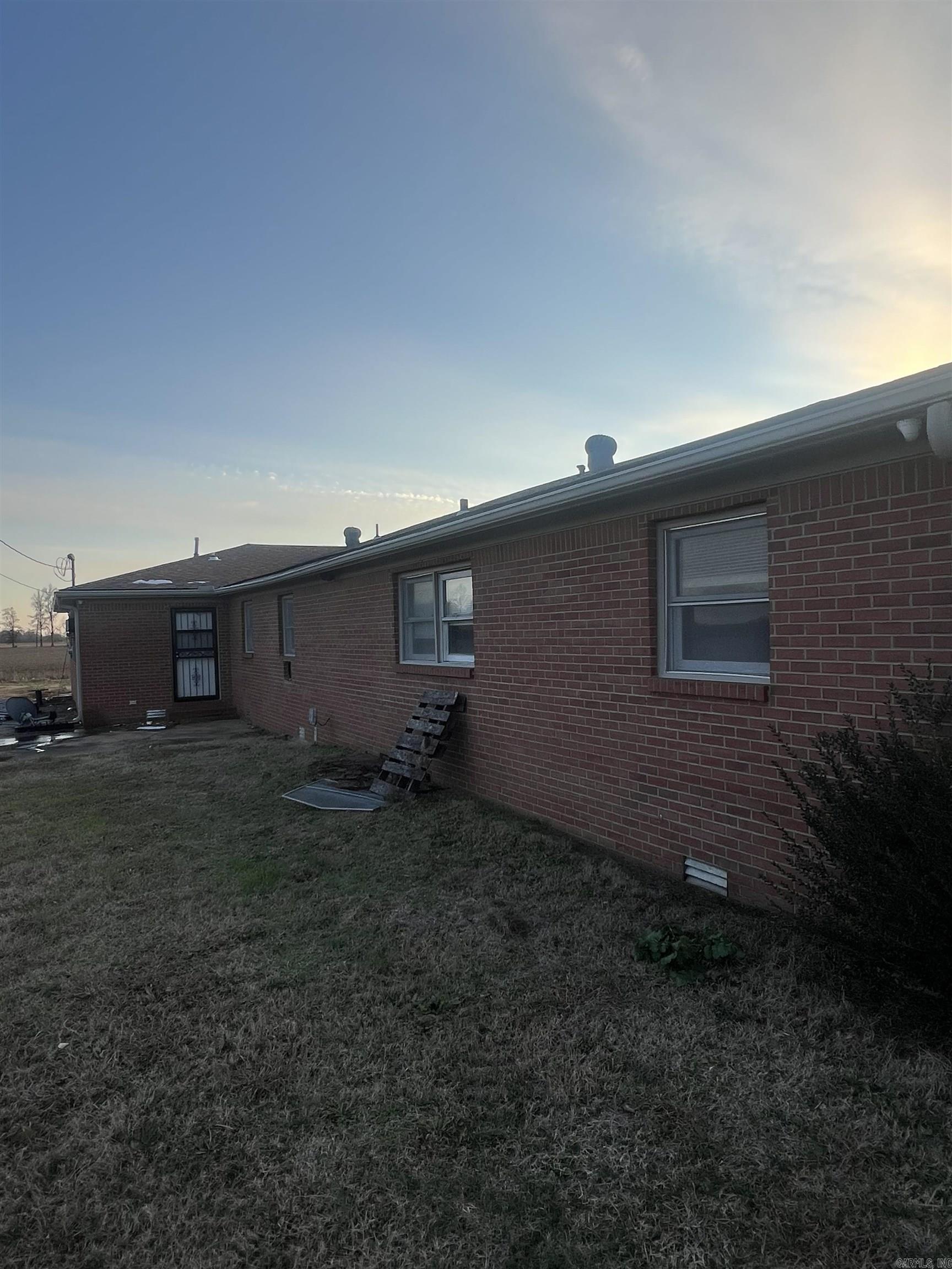 2742 Phillips 241 Road  Lexa, AR