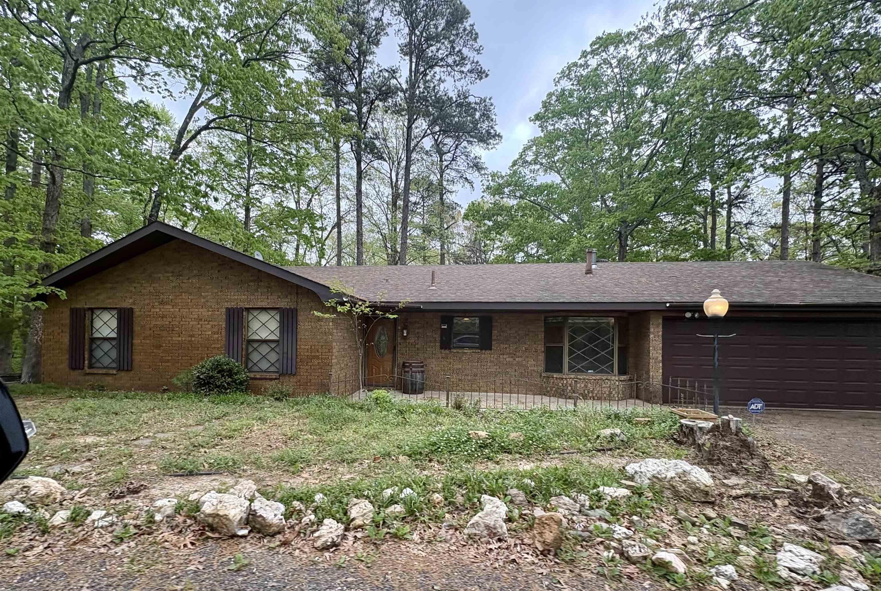 4936 Highway 375 W  Mena, AR