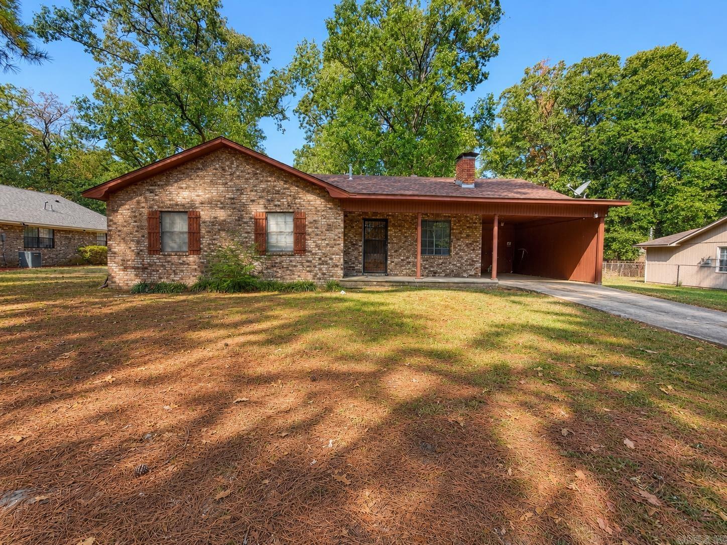 202  Huntington  Gurdon, AR