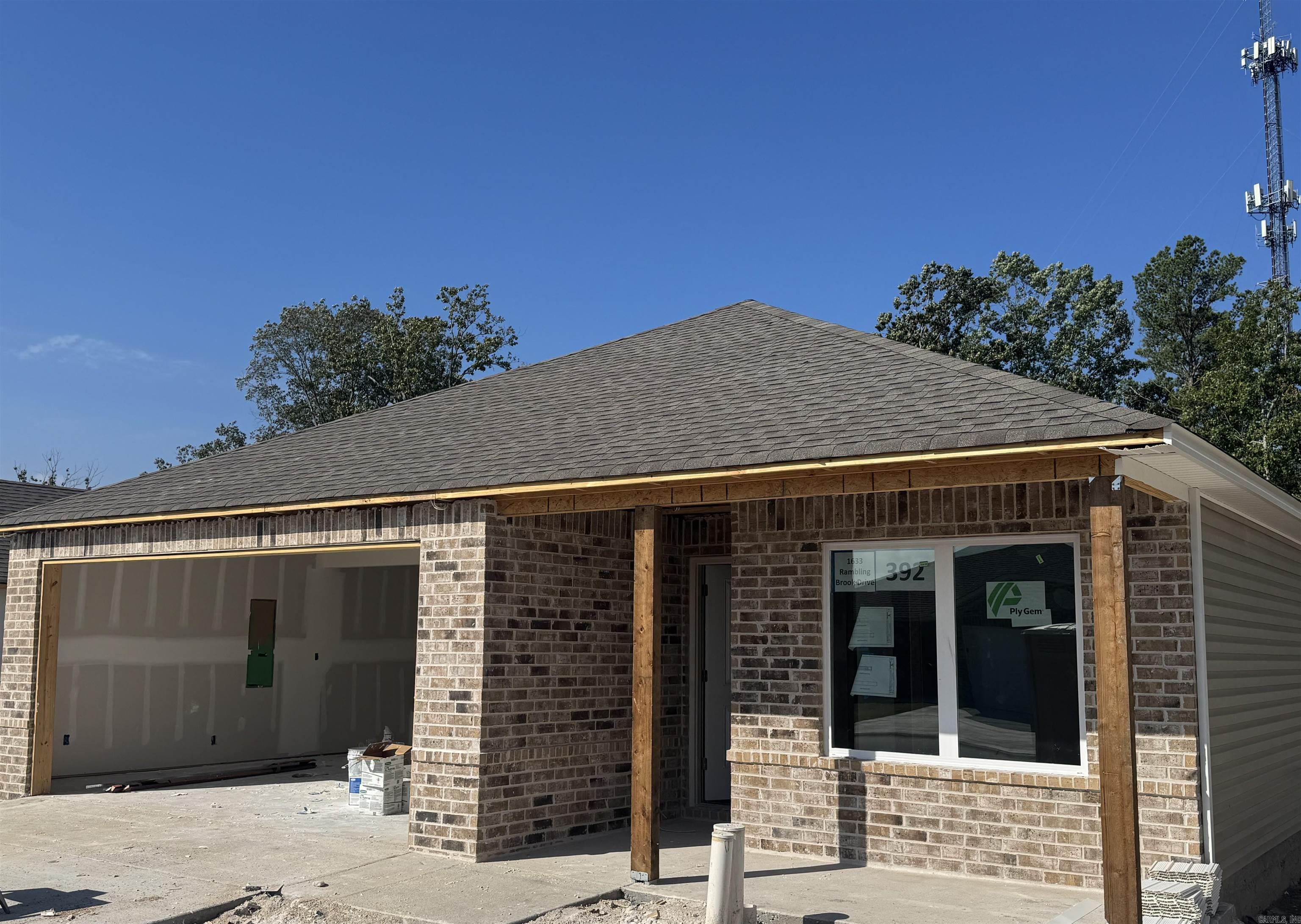 1633 Rambling Brook Drive — exterior