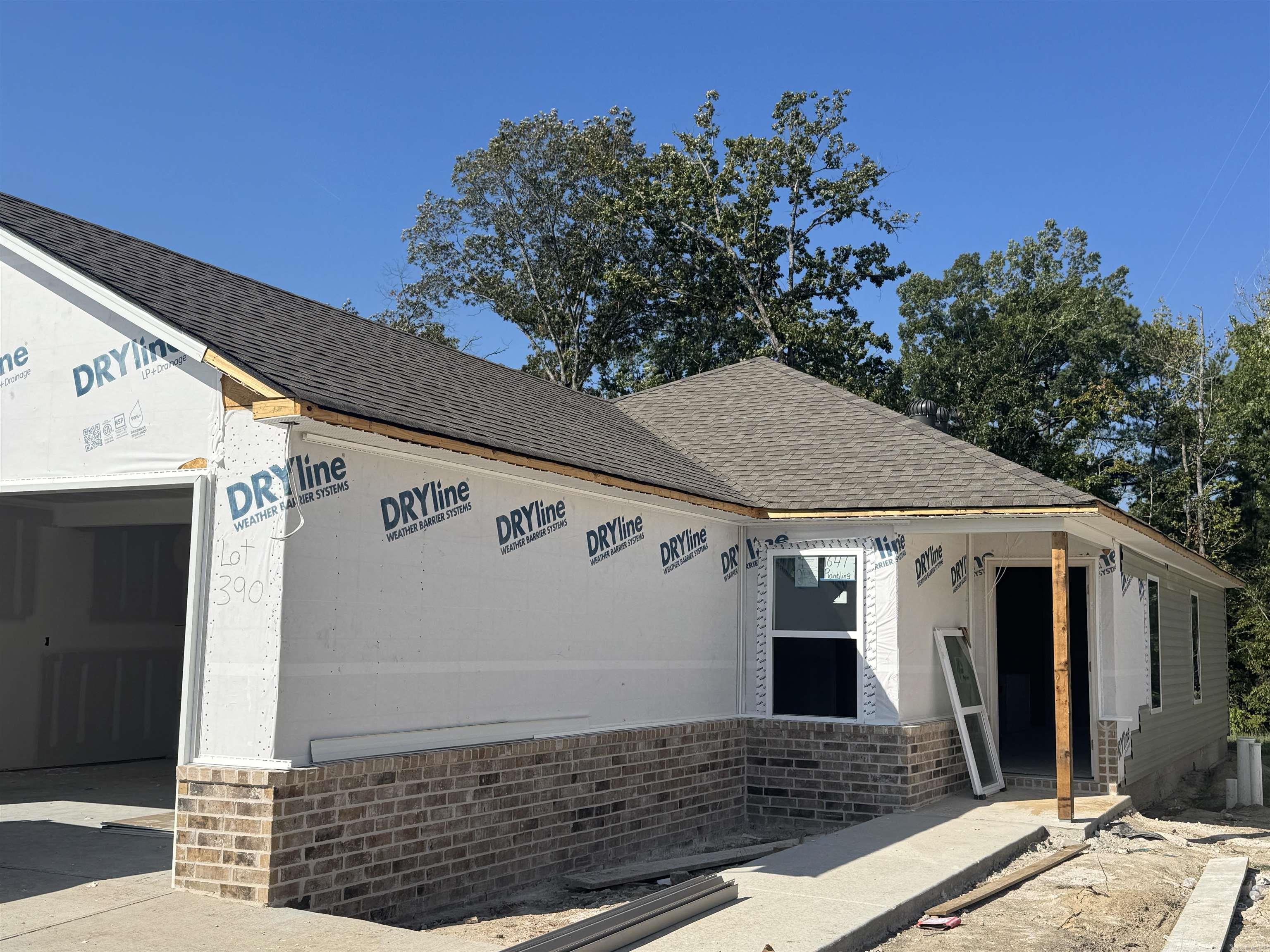 1641 Rambling Brook Drive — exterior
