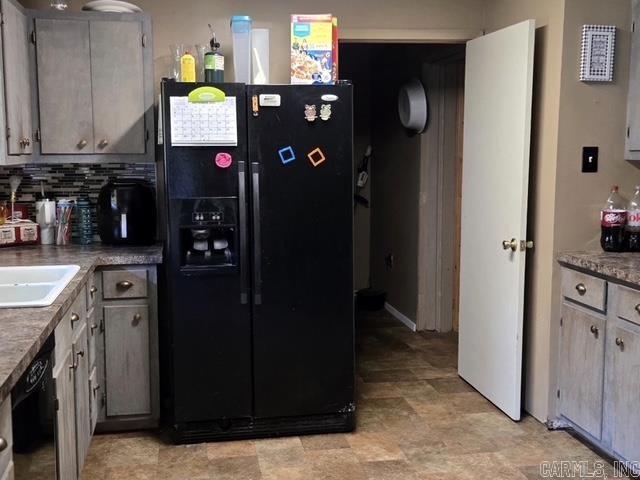 21 Roberts  Greenbrier, AR