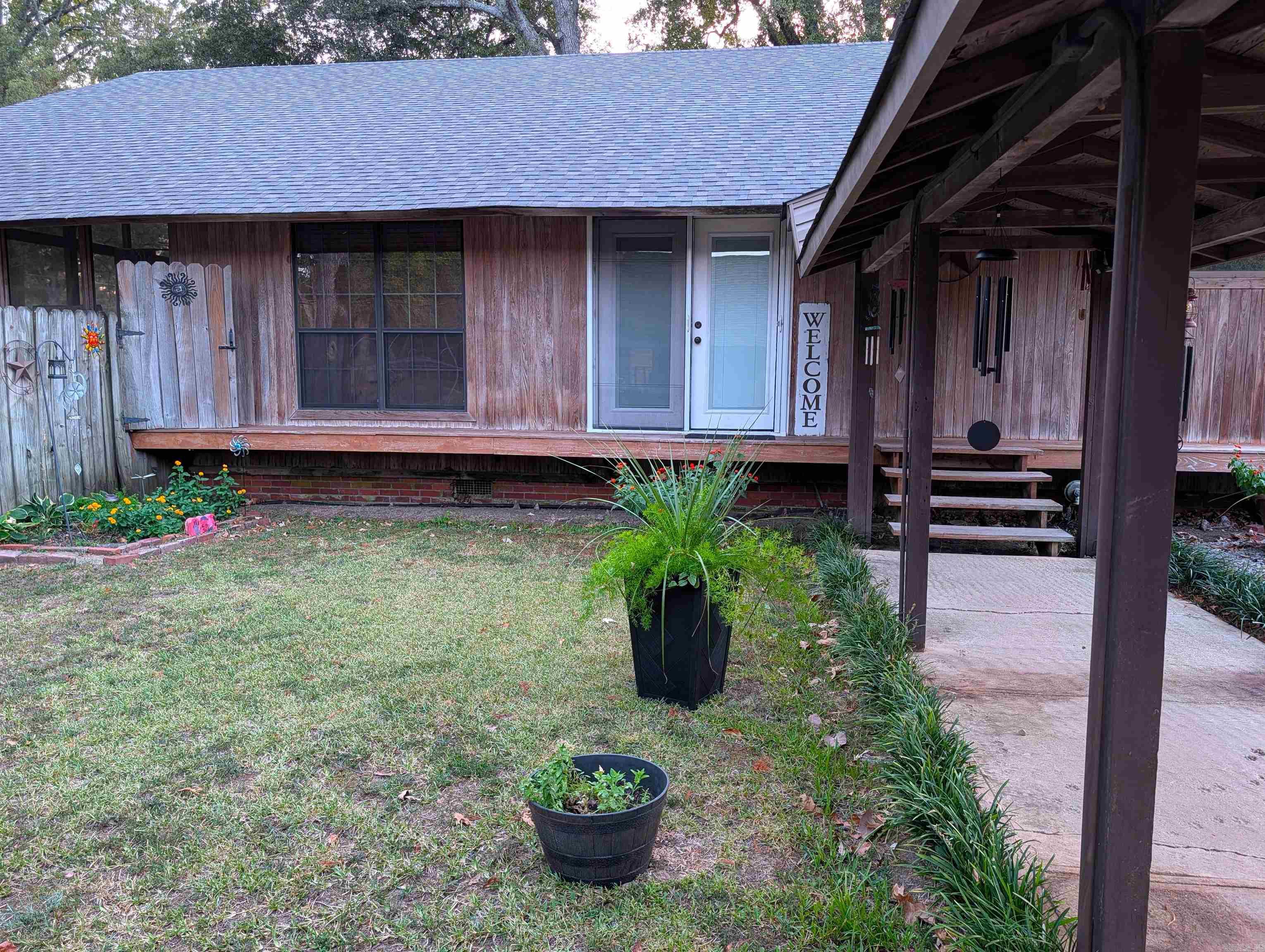 12 Fairview  McGehee, AR