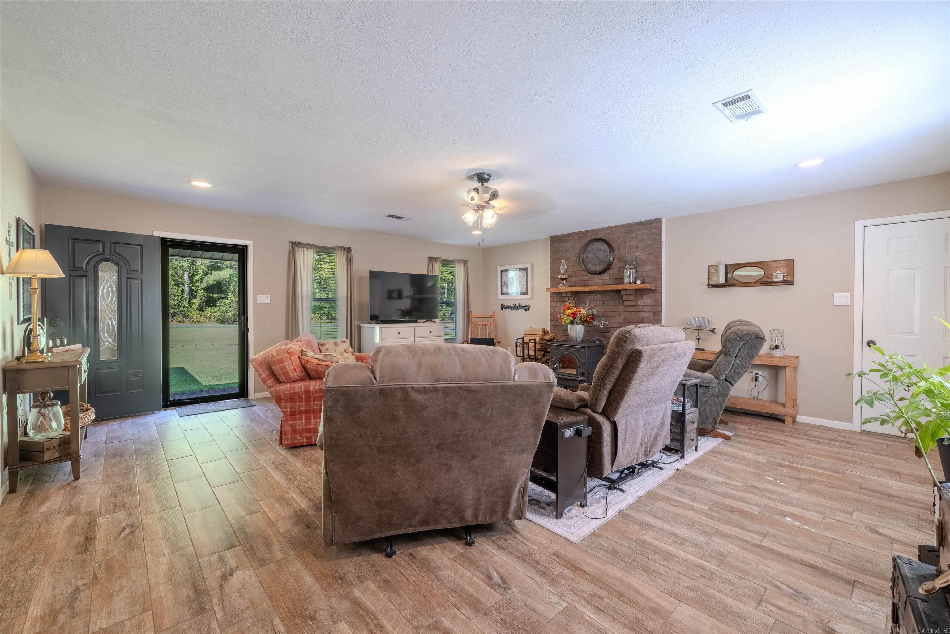 5417 Dyer Street  Malvern, AR