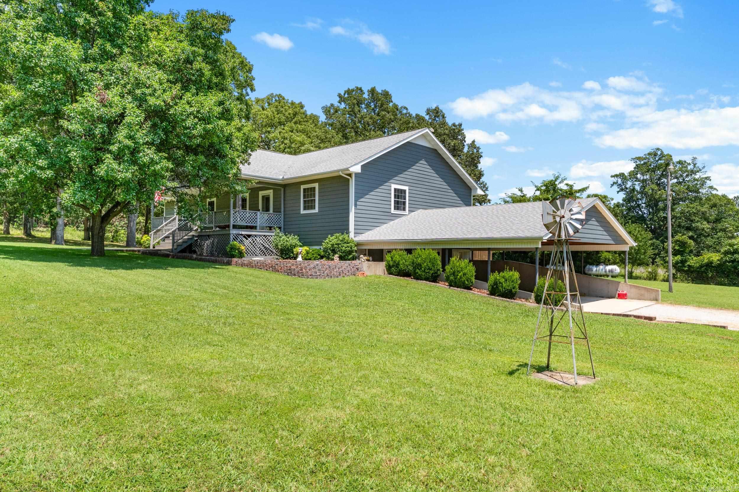 5948 Push Mountain Road  Norfork, AR