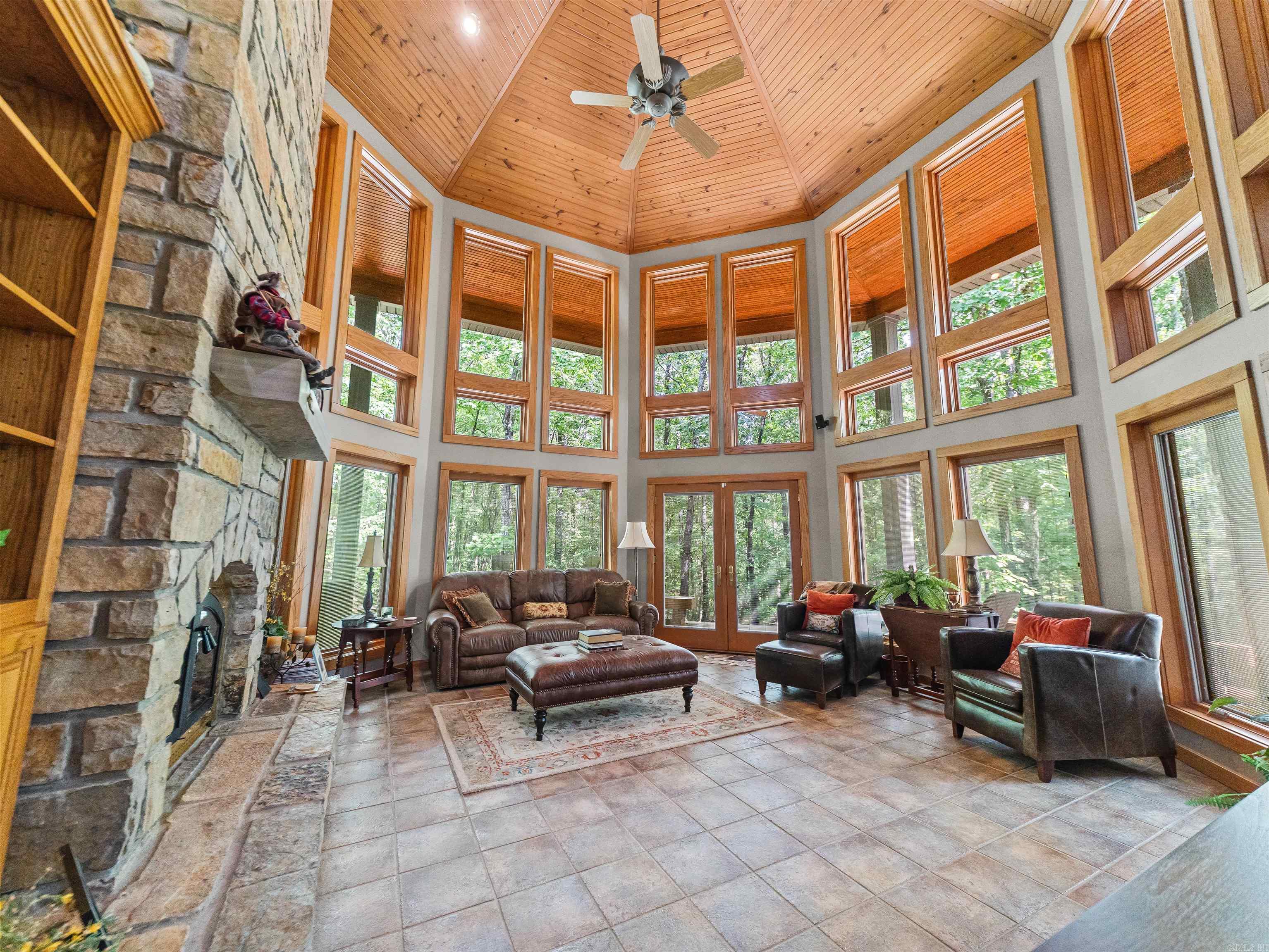 163 Quail Run Lane Mount Ida, AR 71957