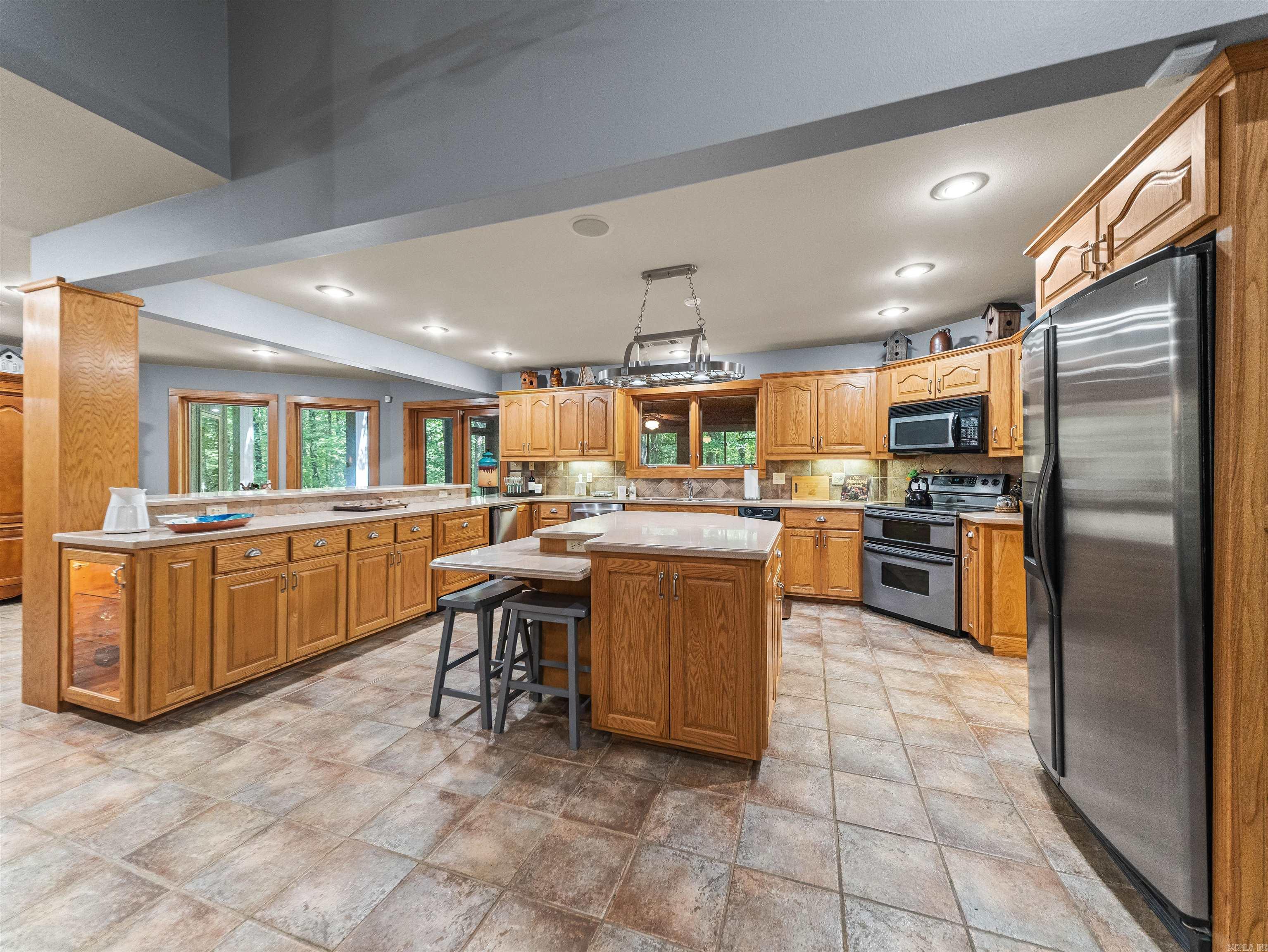 163 Quail Run Lane Mount Ida, AR 71957