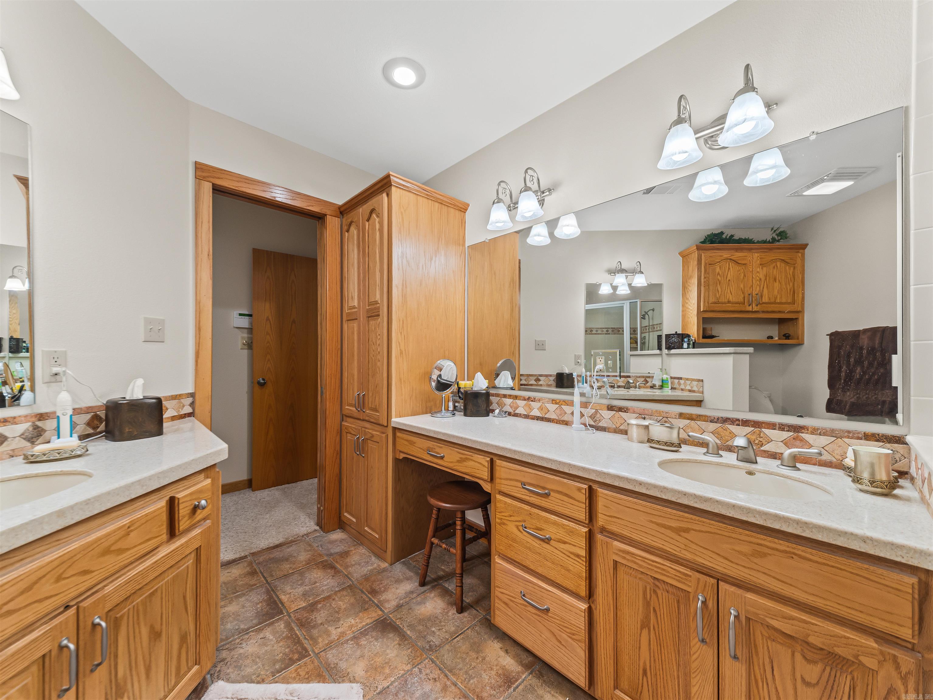 163 Quail Run Lane Mount Ida, AR 71957