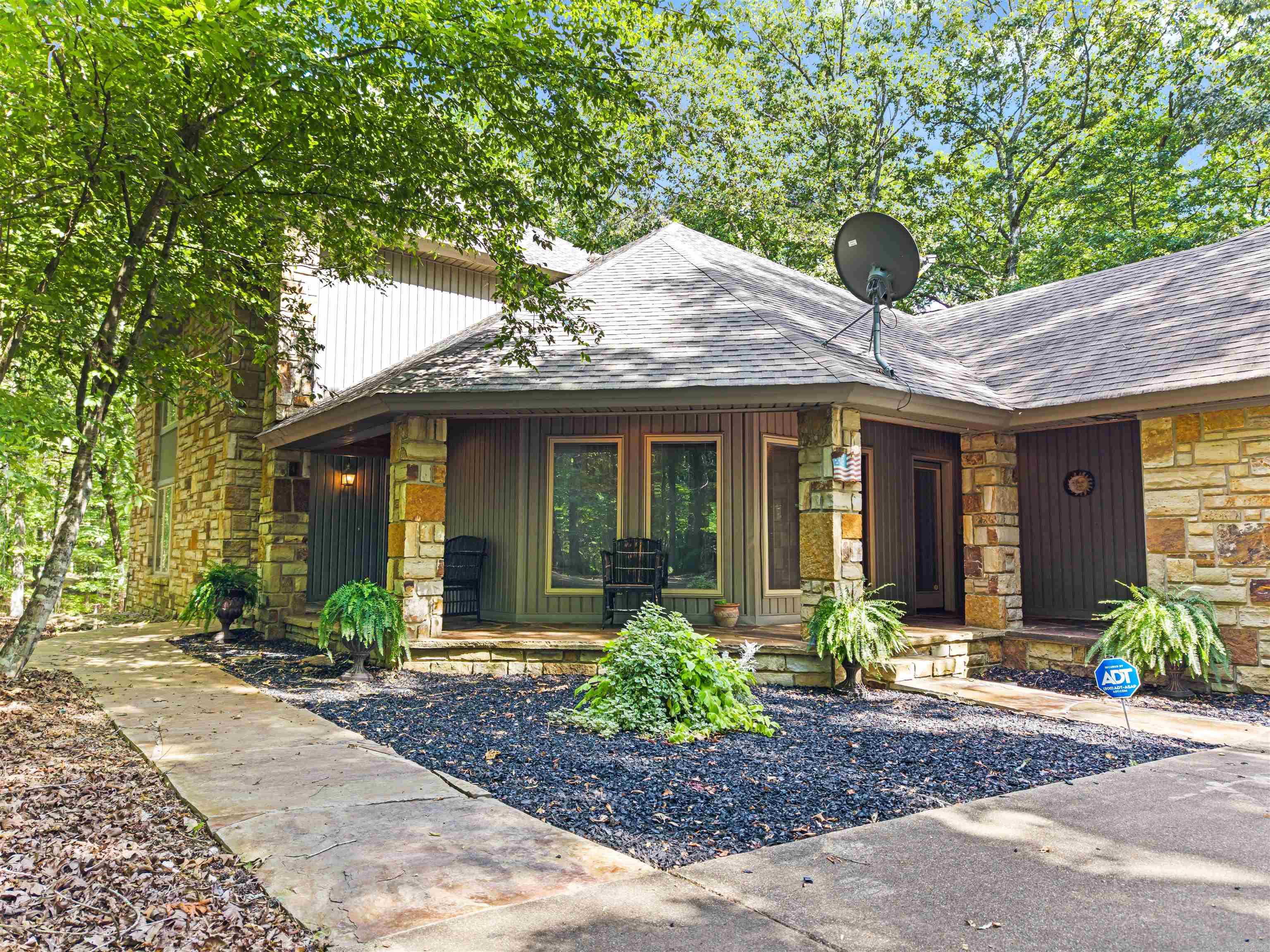 163 Quail Run Lane Mount Ida, AR 71957