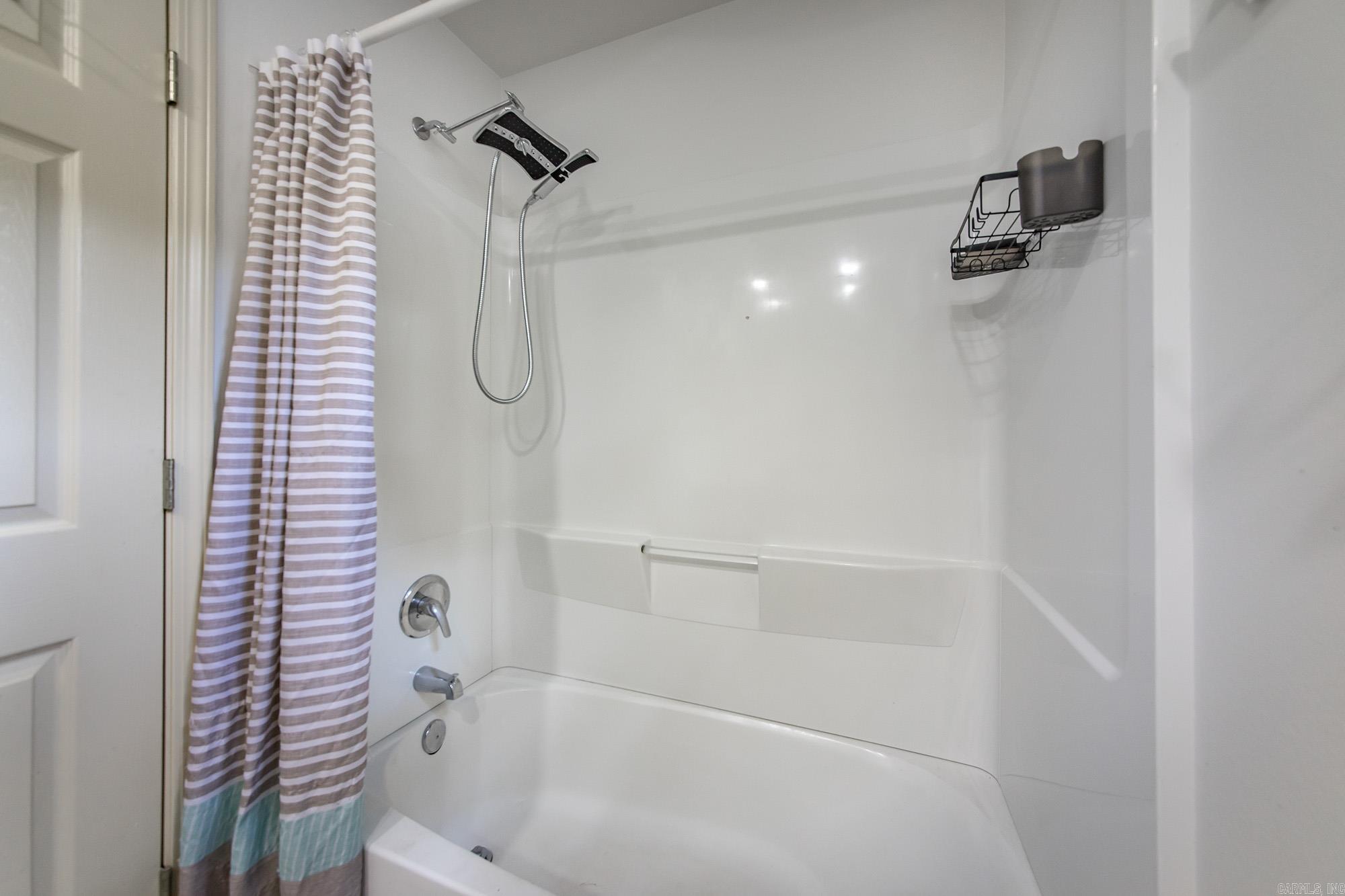 107 Shadow Ridge  Fairfield Bay, AR