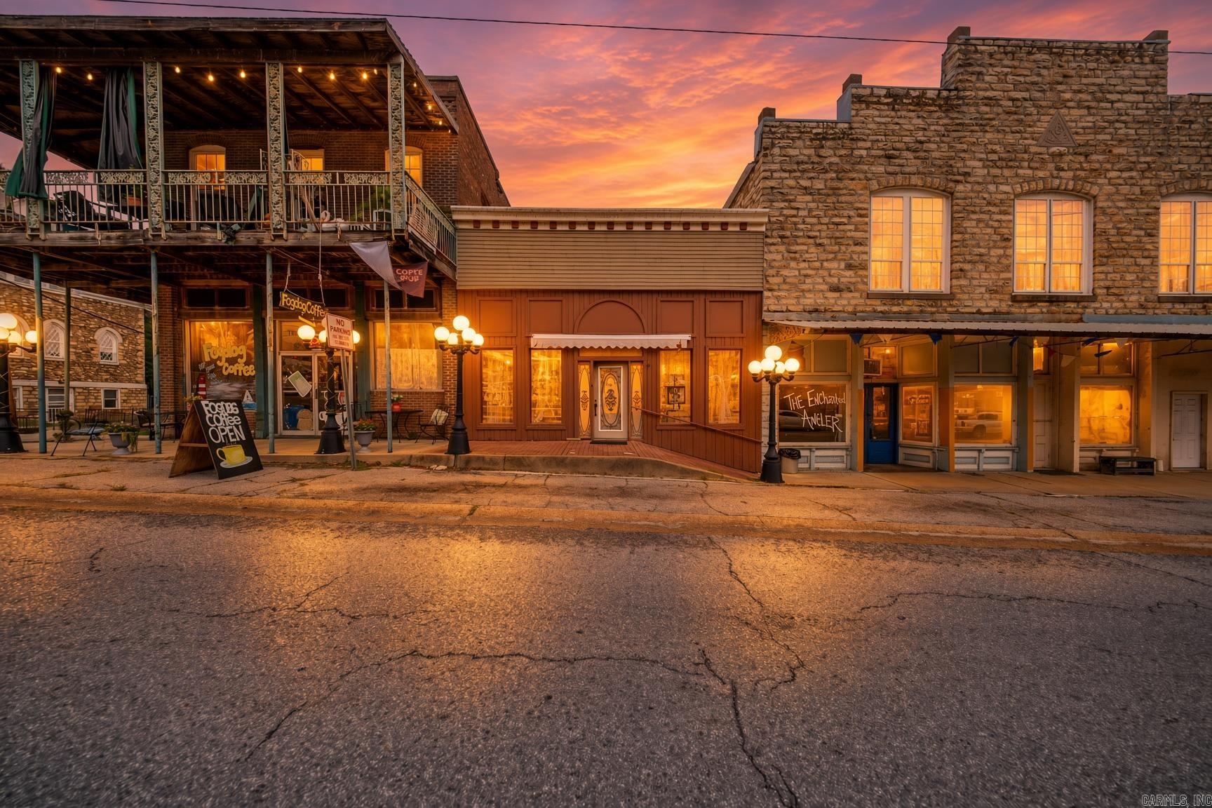 375 Main Street