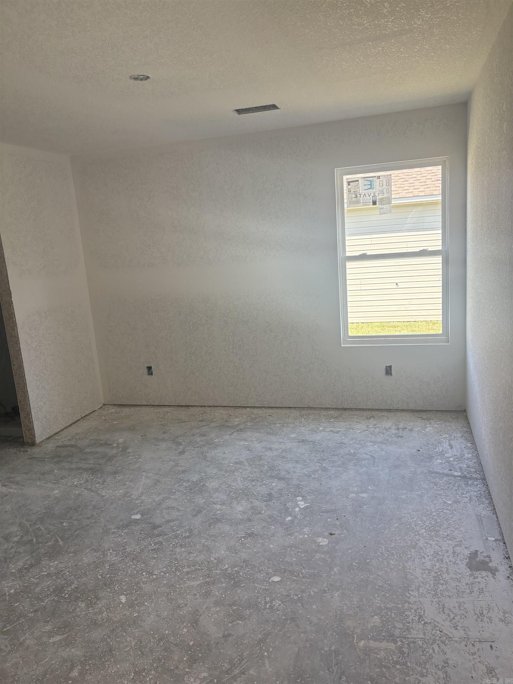 1407 Manor Court — photo 4