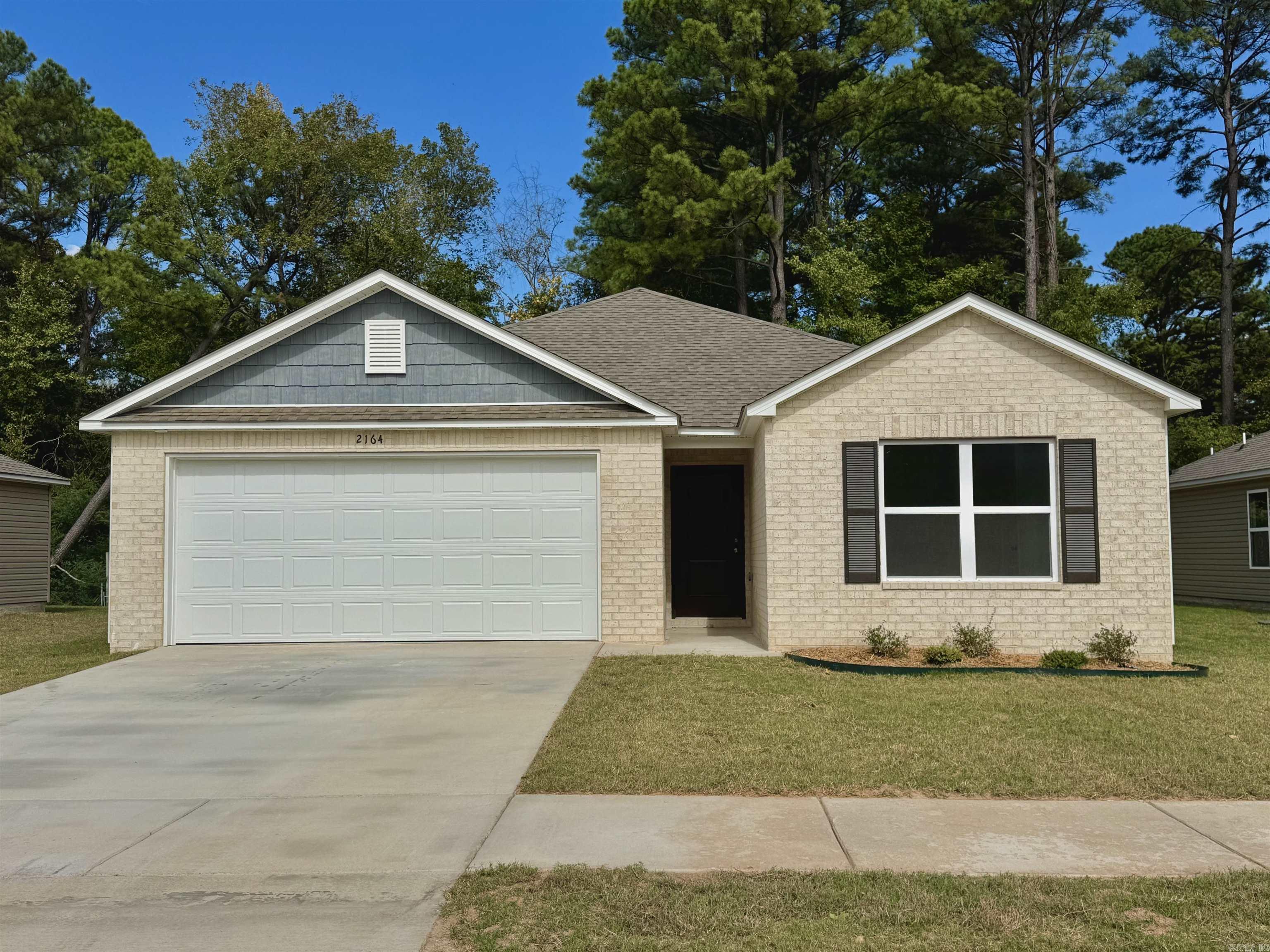 2164 Sam Tillery Drive — exterior