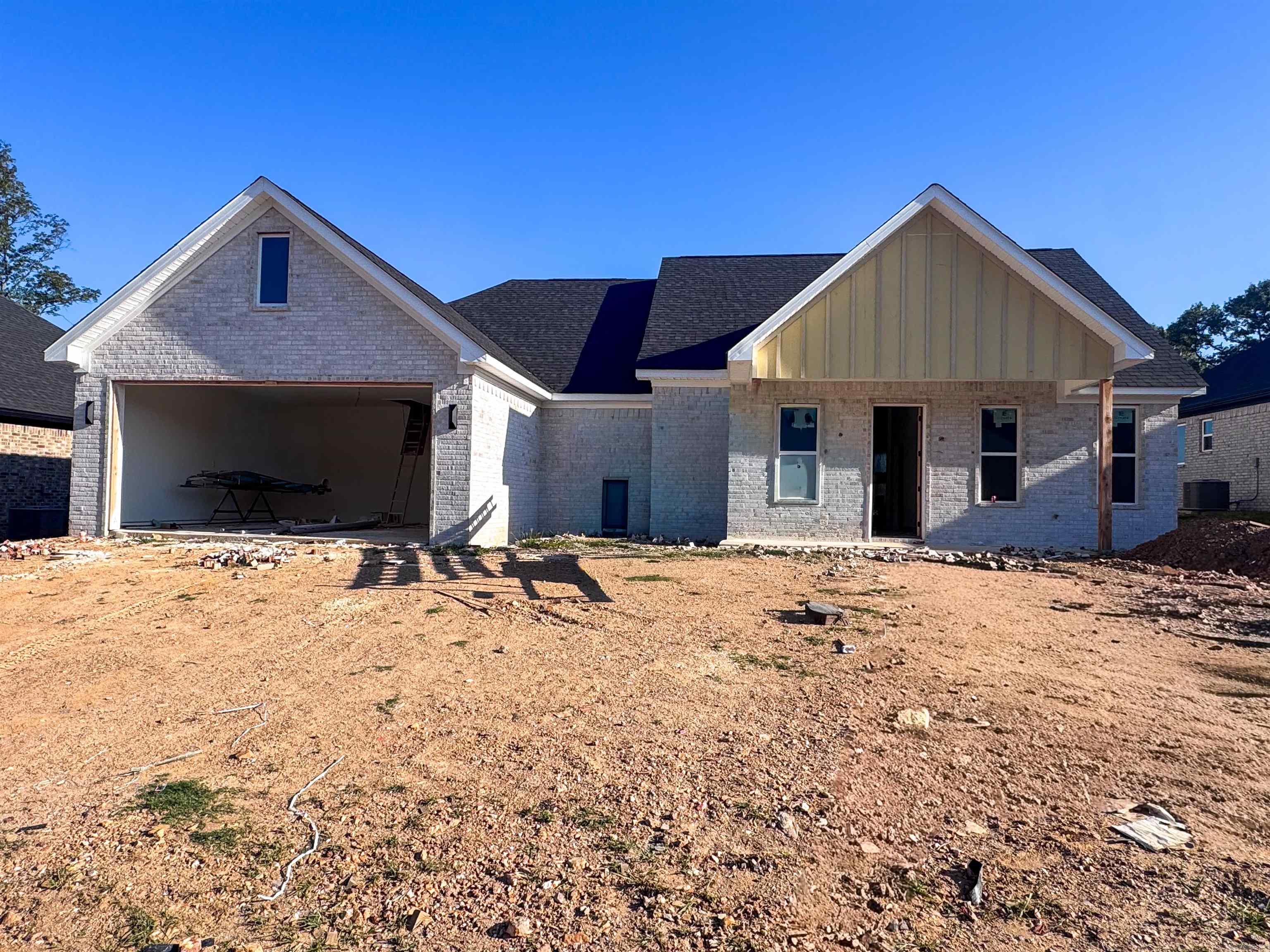 4846 Coronell Way — exterior
