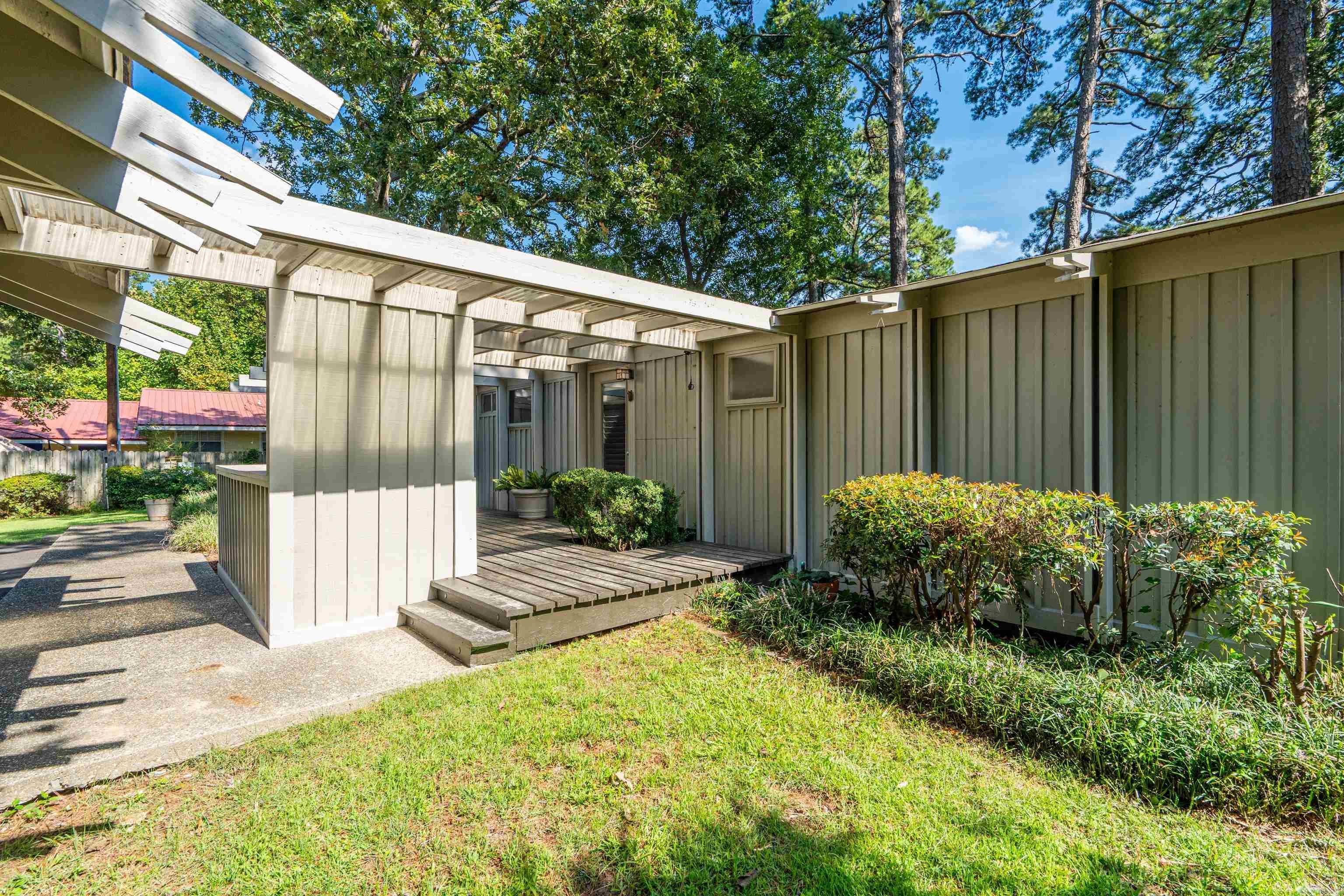 230 Southshore Drive Hot Springs, AR 71913
