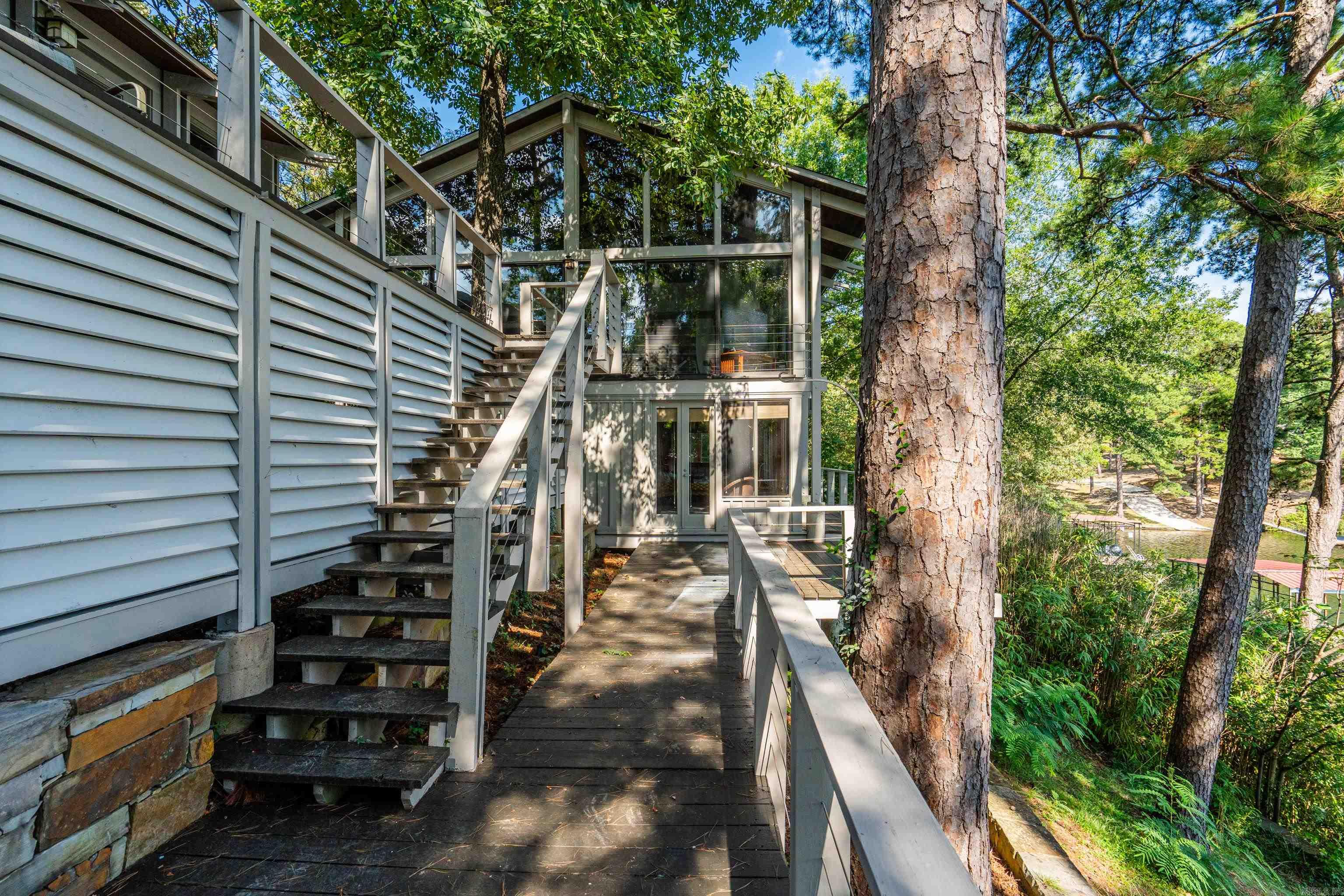230 Southshore Drive Hot Springs, AR 71913