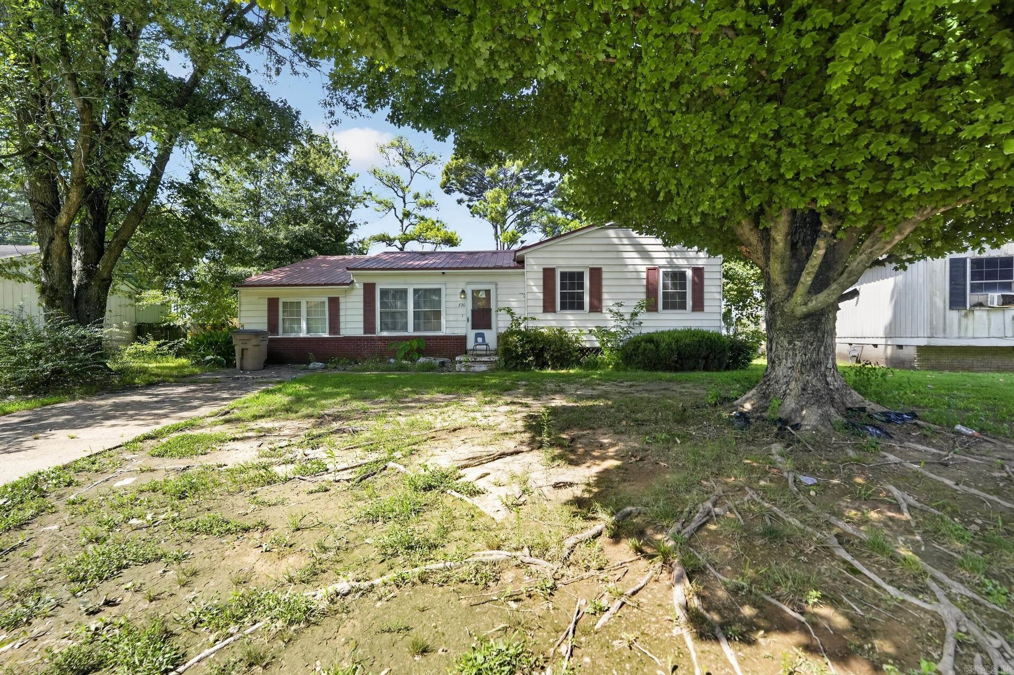 730 Sherwood  Forrest City, AR