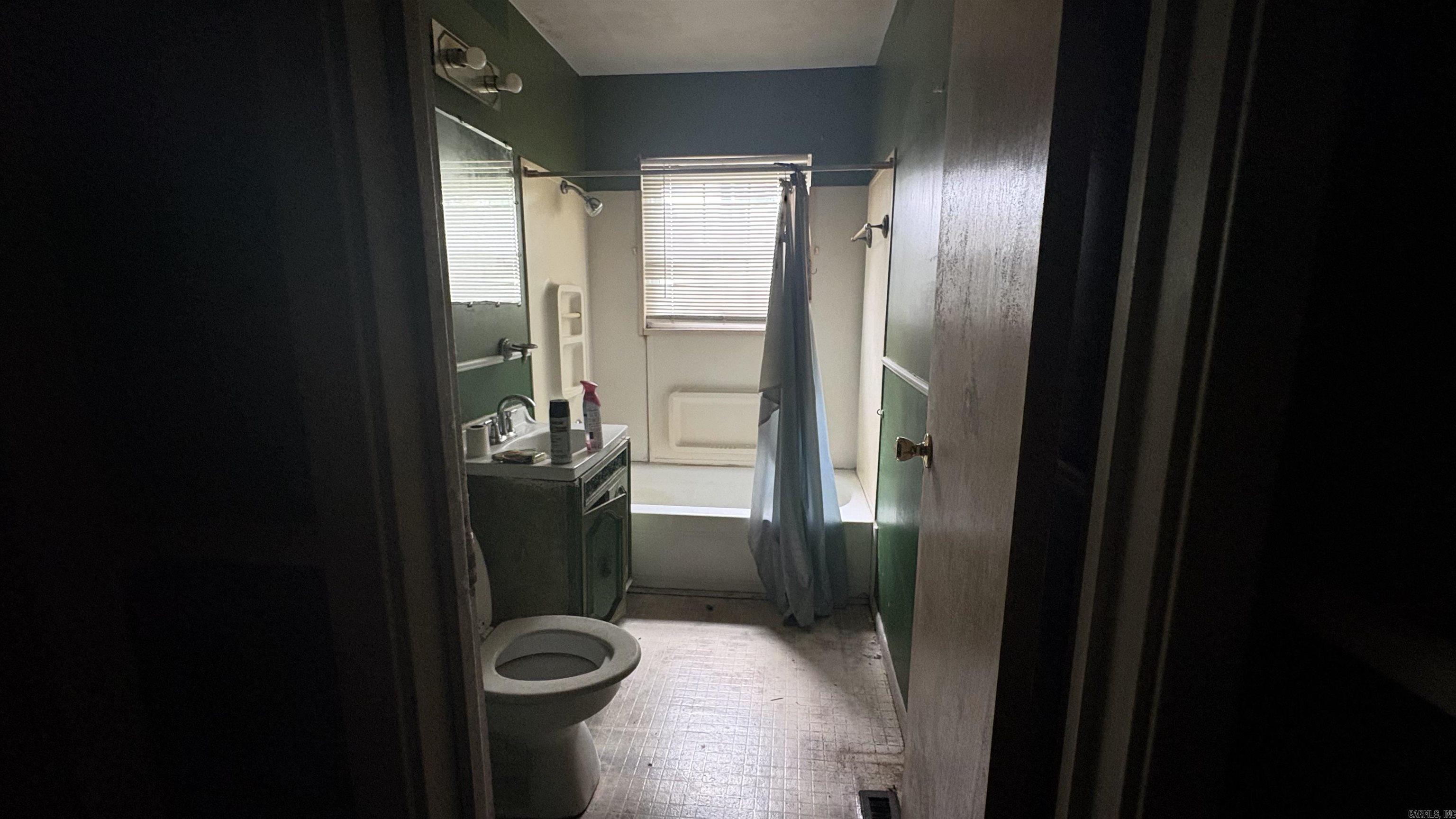 730 Sherwood  Forrest City, AR