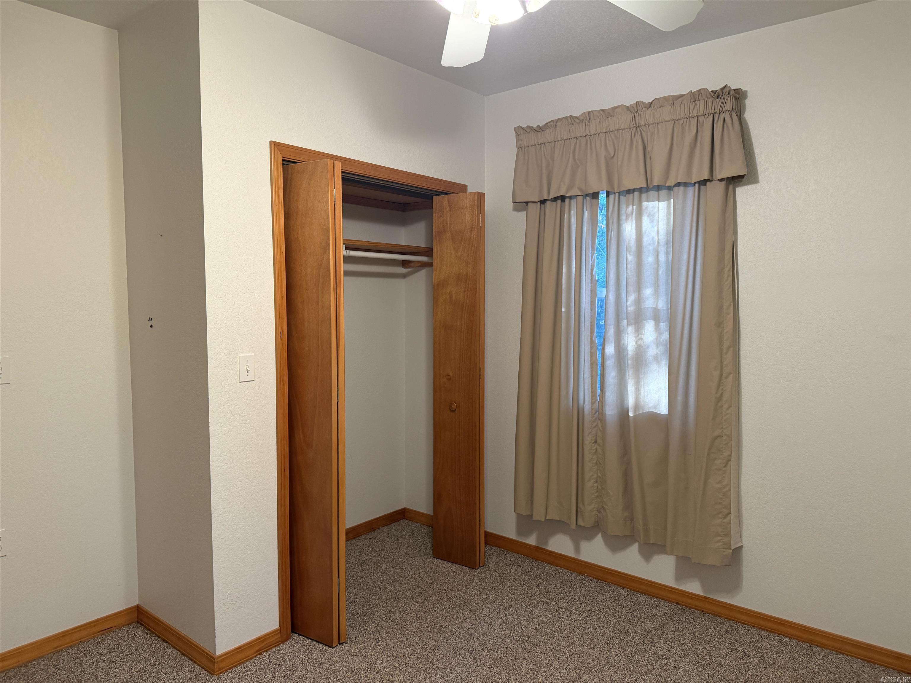 1418 Grassy Hollow Road  Clinton, AR