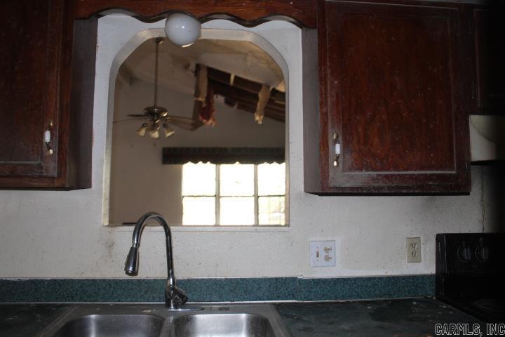 1610 N Lowe  Stuttgart, AR