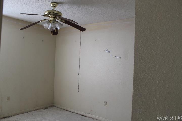 1610 N Lowe  Stuttgart, AR