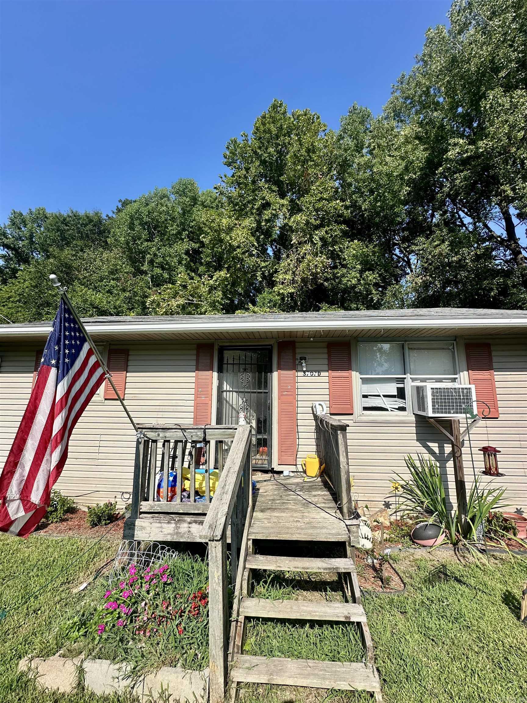 3707 Gattin Road — exterior