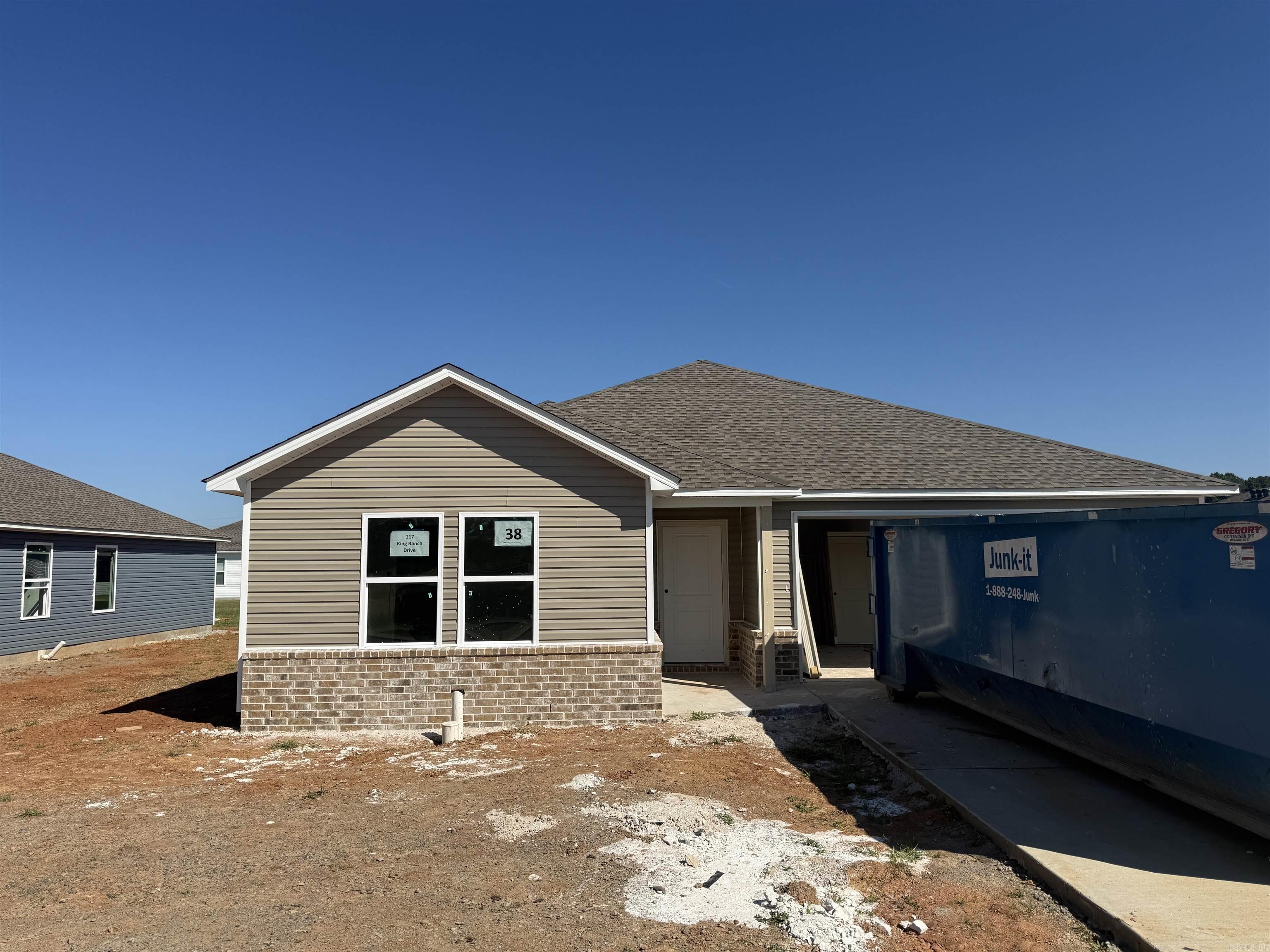 117 King Ranch Drive — exterior