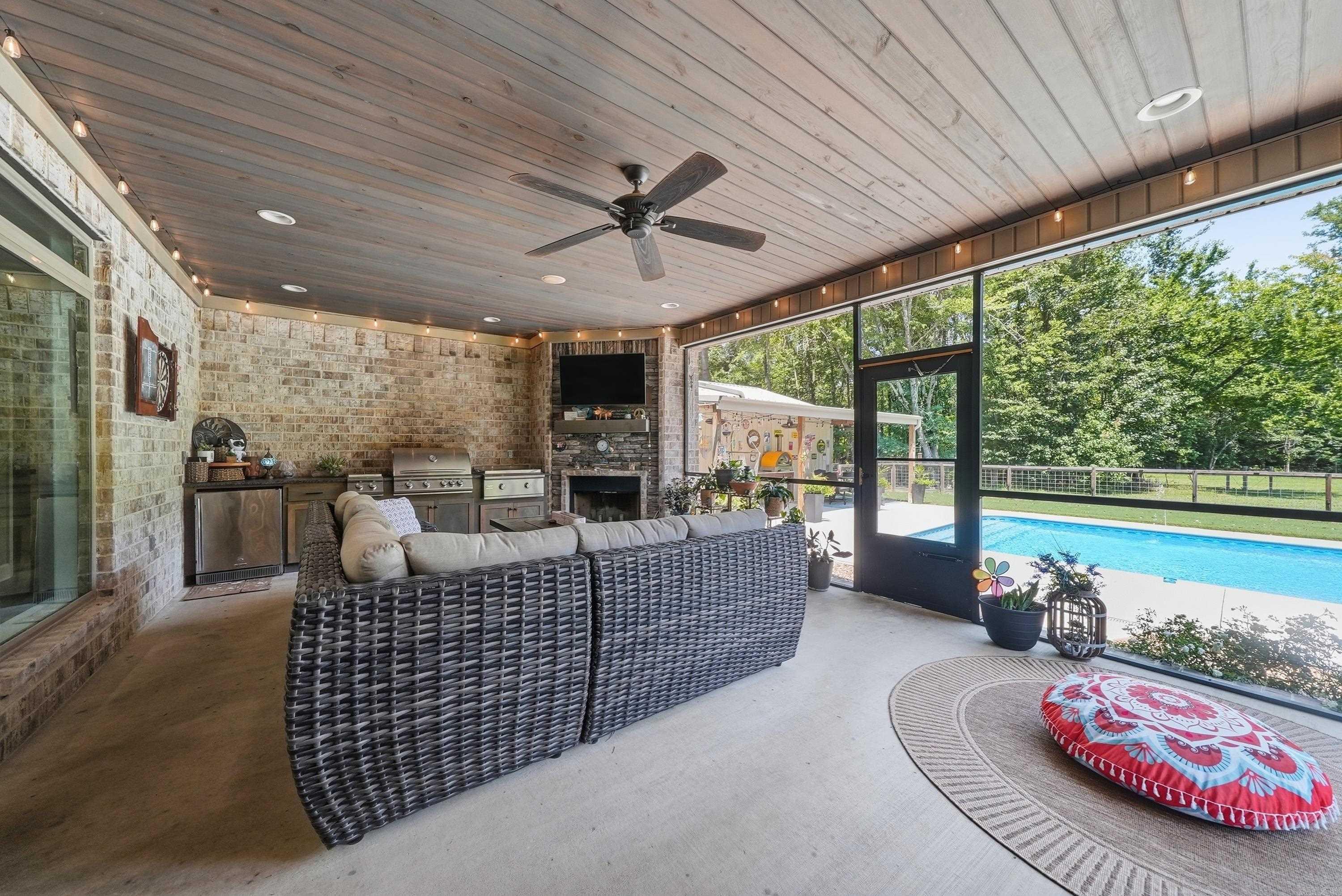 205 Morden Road Ward, AR 72176